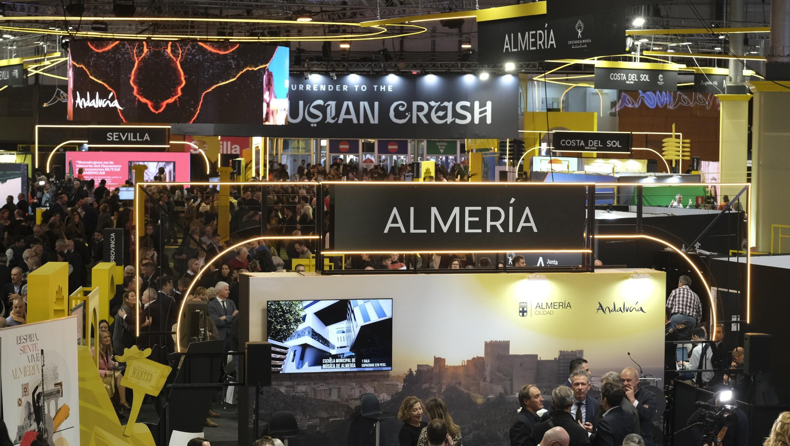 Las imágenes del segundo día de FITUR 2025, en Madrid