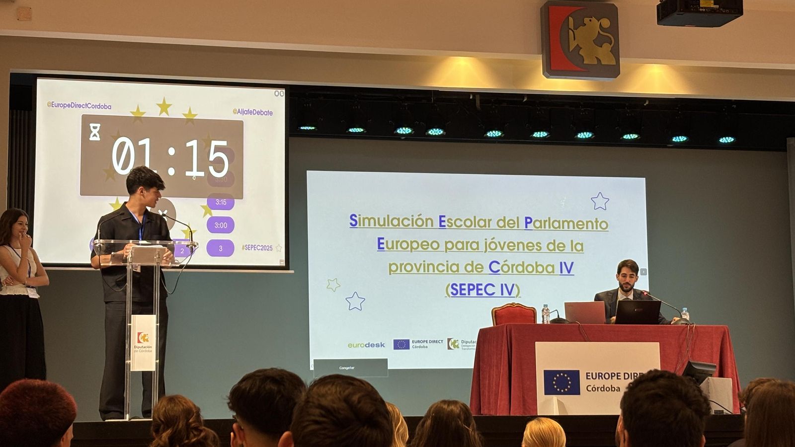 Simulación de la sesión parlamentaria