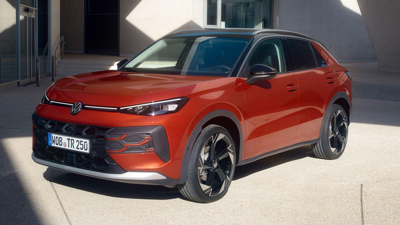 Volkswagen lanza en España el nuevo T-Roc con un precio desde 34.280 euros