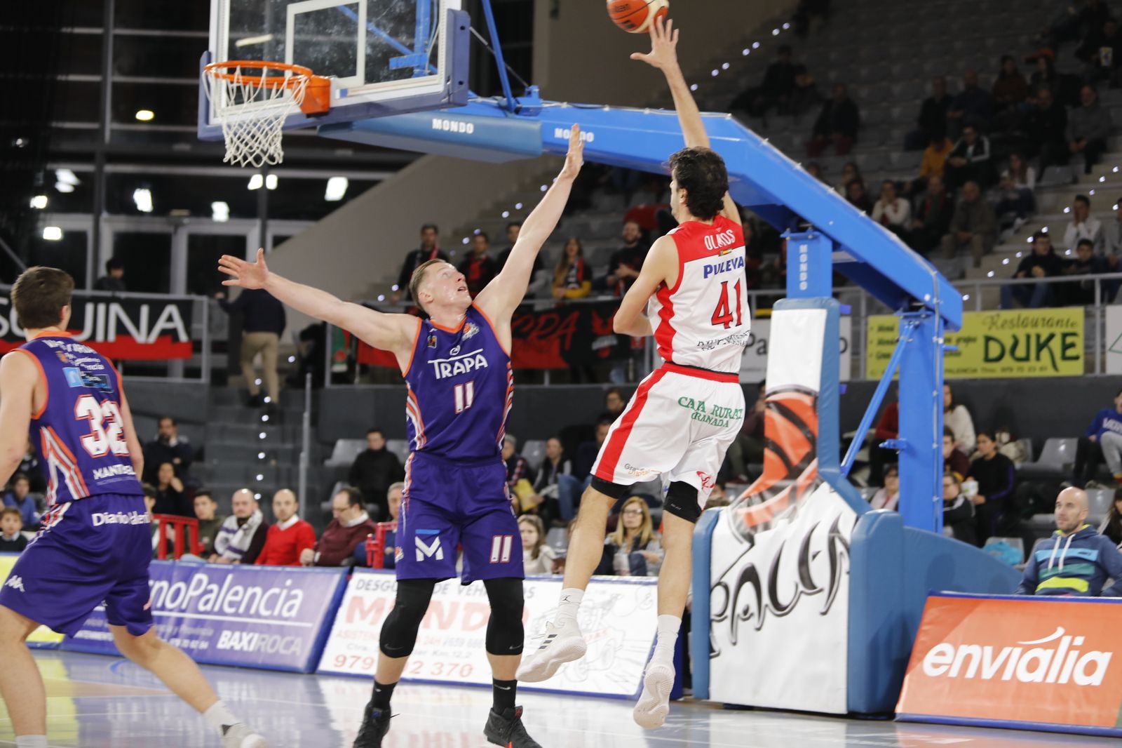 Sergio Olmos fue el máximo anotador del Covirán en el triunfo de Palencia
