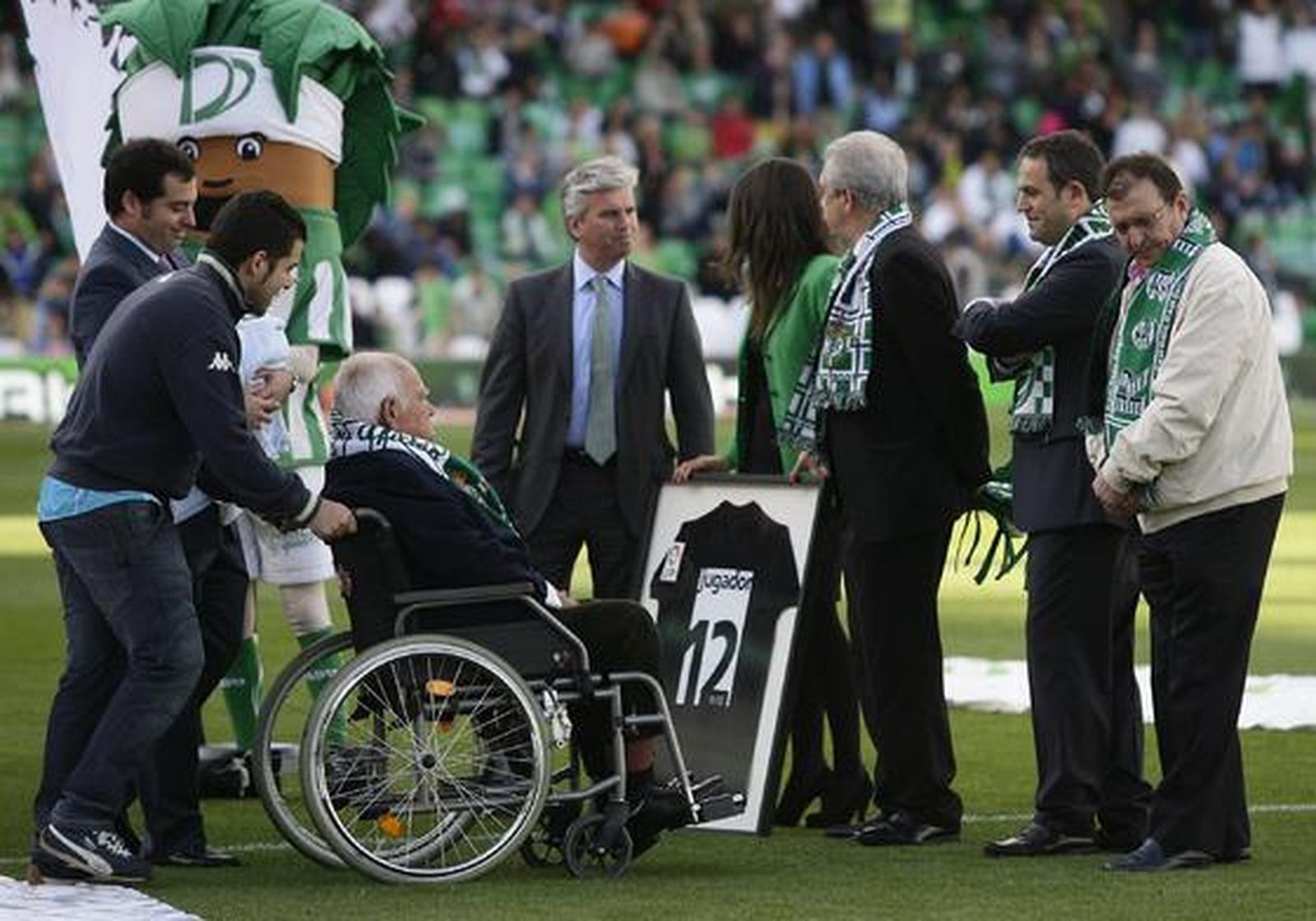 El Betis iguala con el Atlético de Madrid en el Benito Villamarín tras un final del partido loco (2-2). / Antonio Pizarro