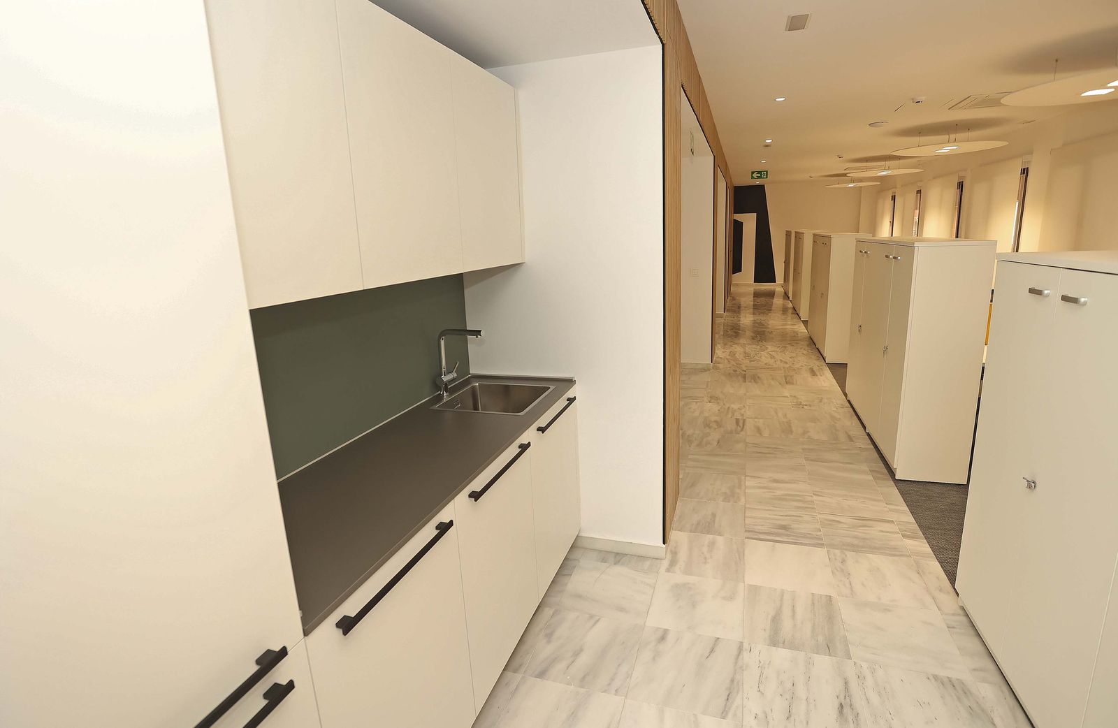 Imágenes de la inauguración del coworking digital La Llave en Algeciras