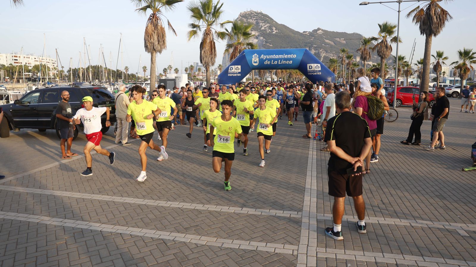 Las fotos de la VII Carrera de la Mujer en La Línea de la Concepción