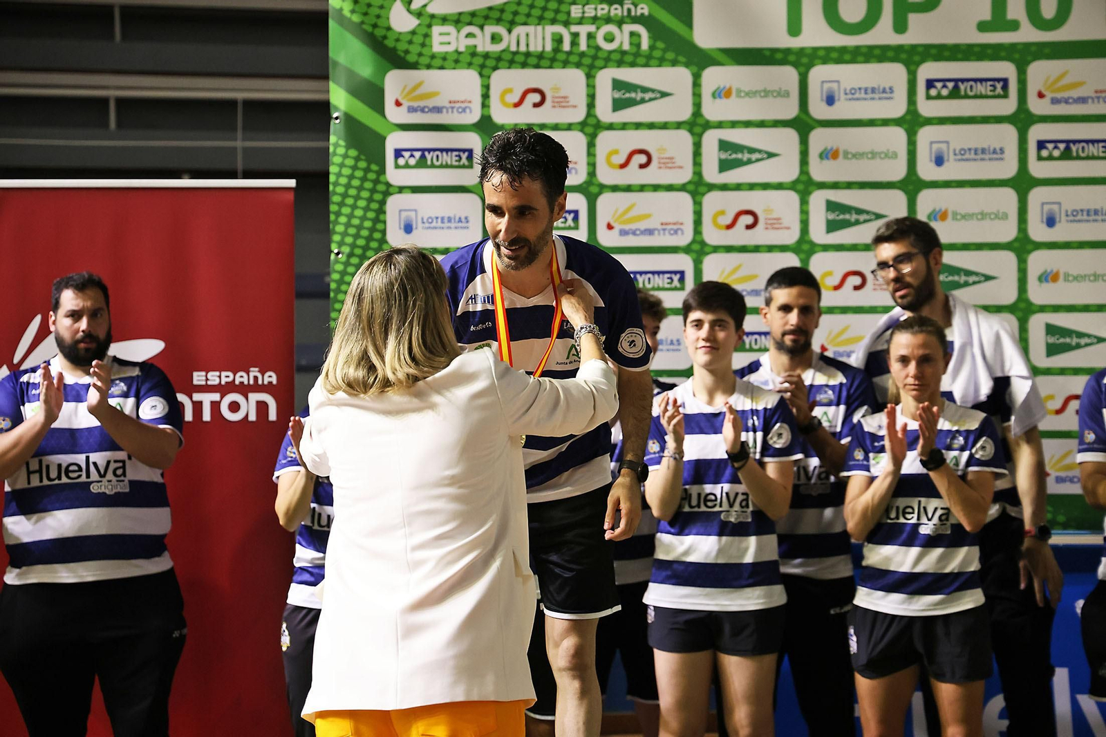 Imágenes de la final de liga de bádminton entre el IES La Orden y La RInconada