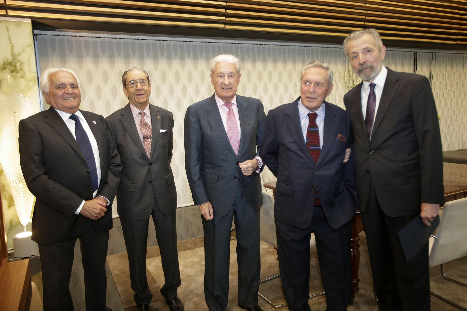 Entrega del premio Federico Joly a Augusto Delkáder