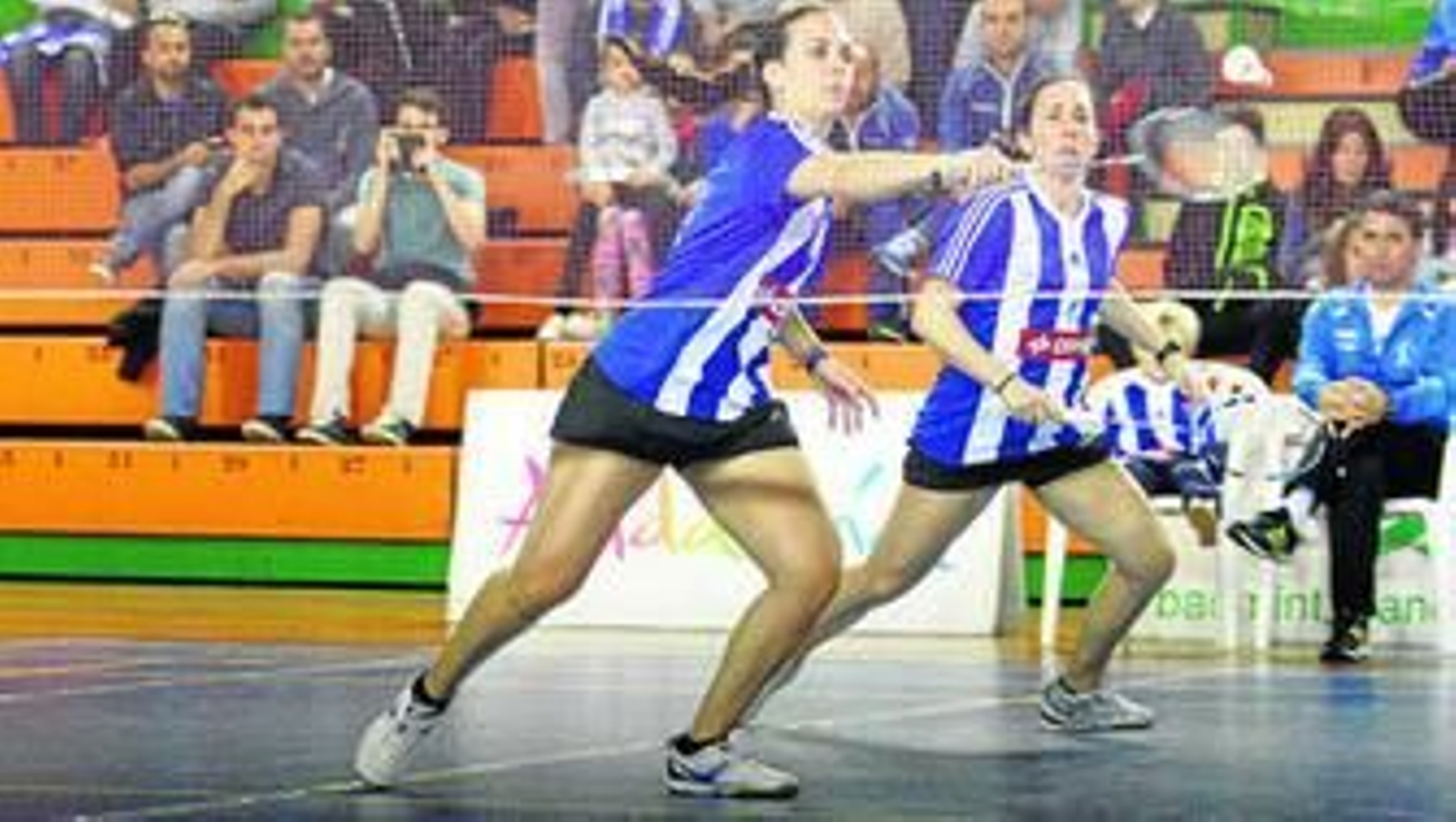 Haideé Ojeda y Noelia Jiménez, integrantes del equipo onubense que peleará en tierras galas por el Europeo.