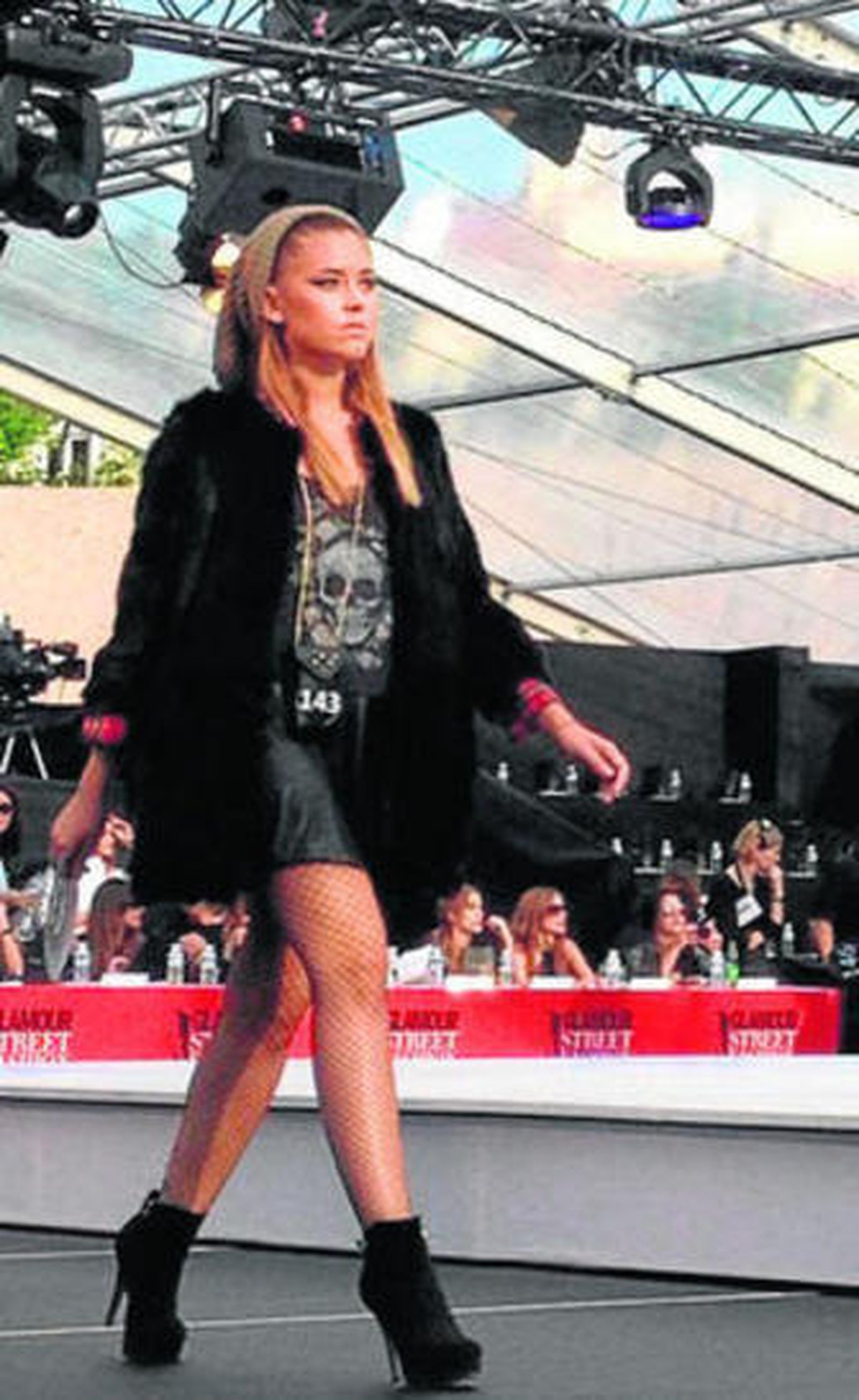 La joven Amy Ramírez, durante el desfile celebrado en Madrid.