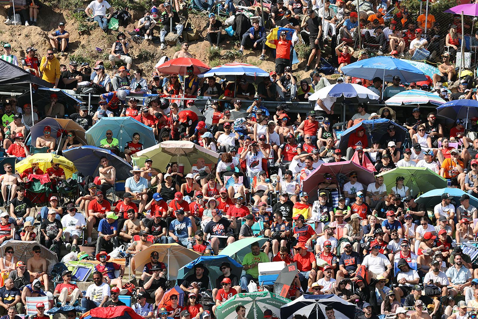 Búscate el domingo de Gran Premio de Jerez 2025 (II)