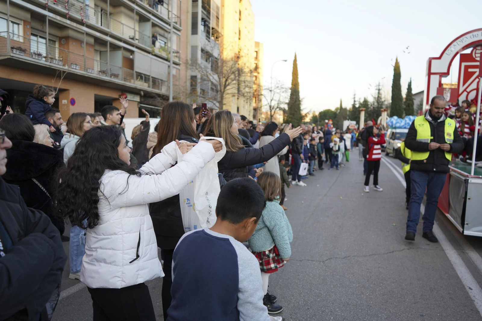 La cabalgata de los Reyes Magos de Granada, en imágenes