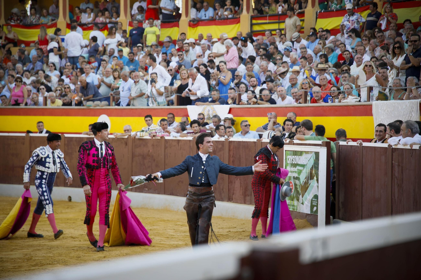 Corrida de toros Berja con un toro indultado, en imágenes