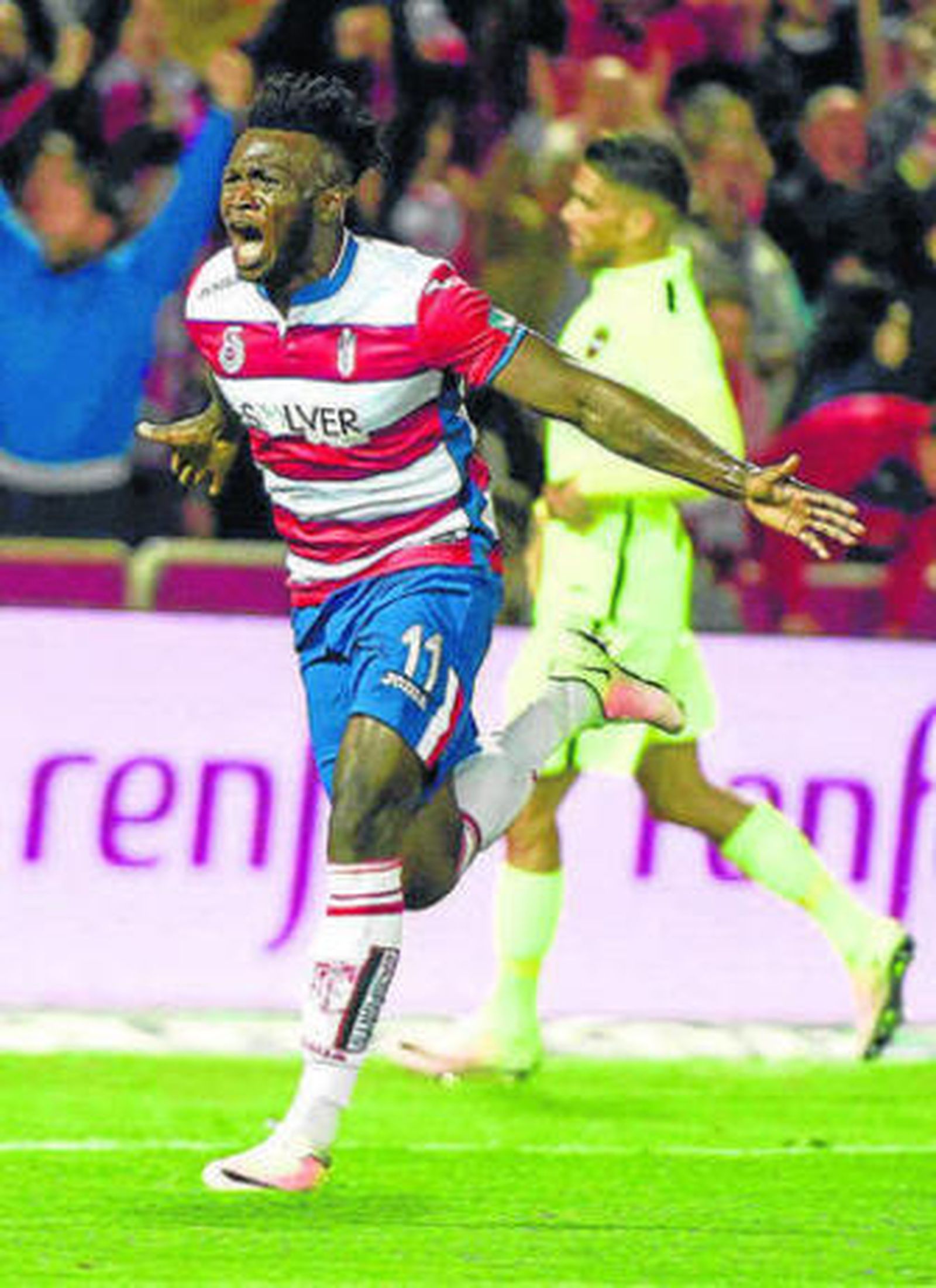 El nigeriano Success grita tras marcar el uno a cero.