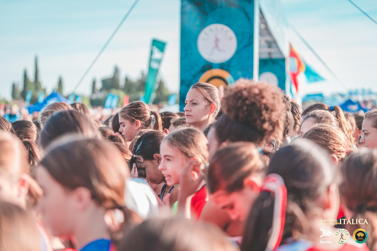Búscate en las fotos del Cross de Itálica 2025 | 8