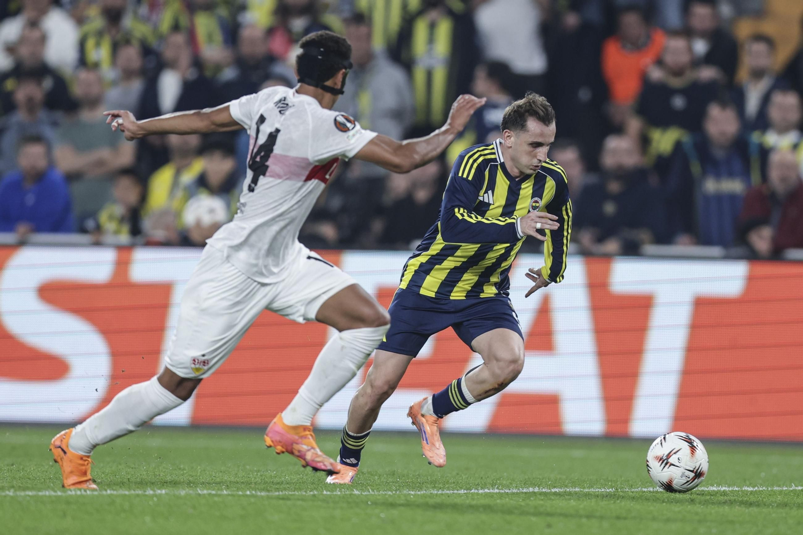 Fenerbahçe-Stuttgart (21).jpg