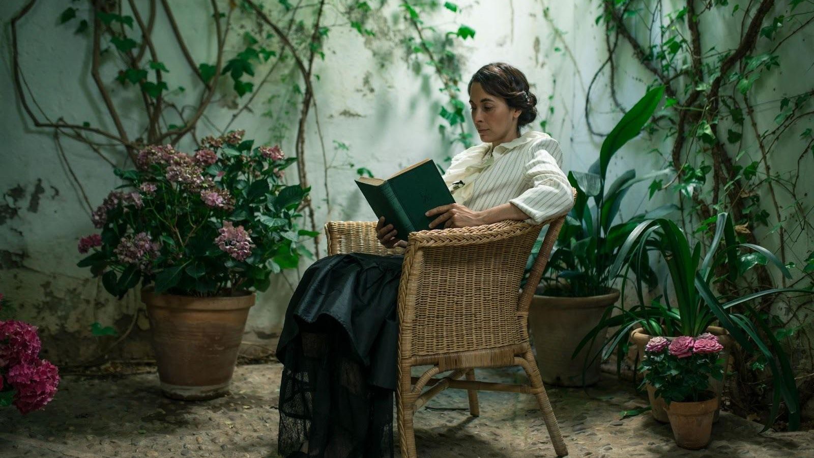 Fotograma de 'A las mujeres de España. María Lejárraga' de Laura Hojman.