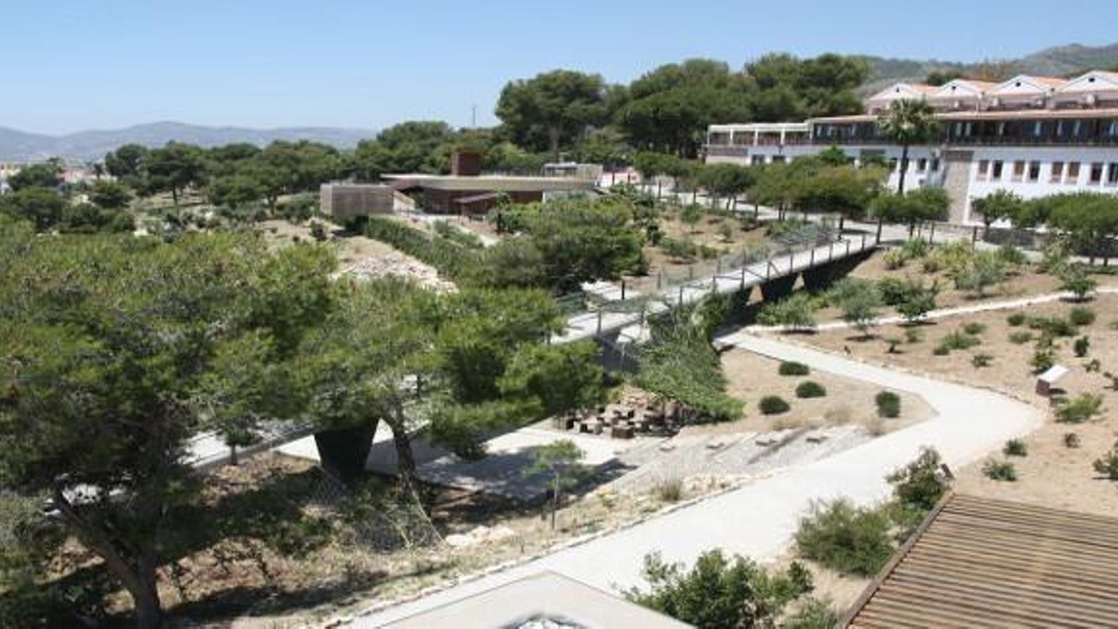 El Jardin Botánico de Nerja repleto de especies a proteger.
