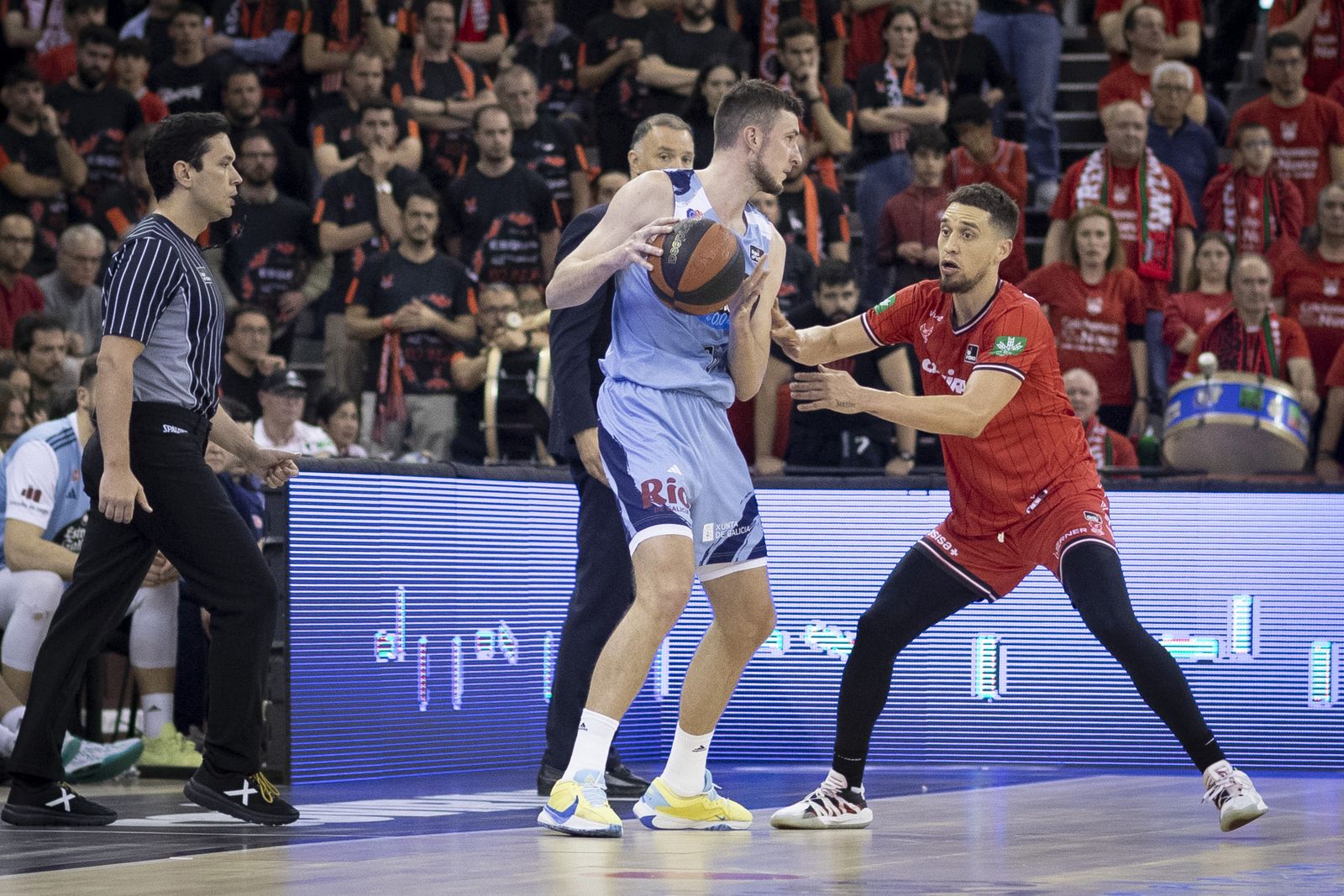 Las mejores imágenes del Covirán Granada - Río Breogán