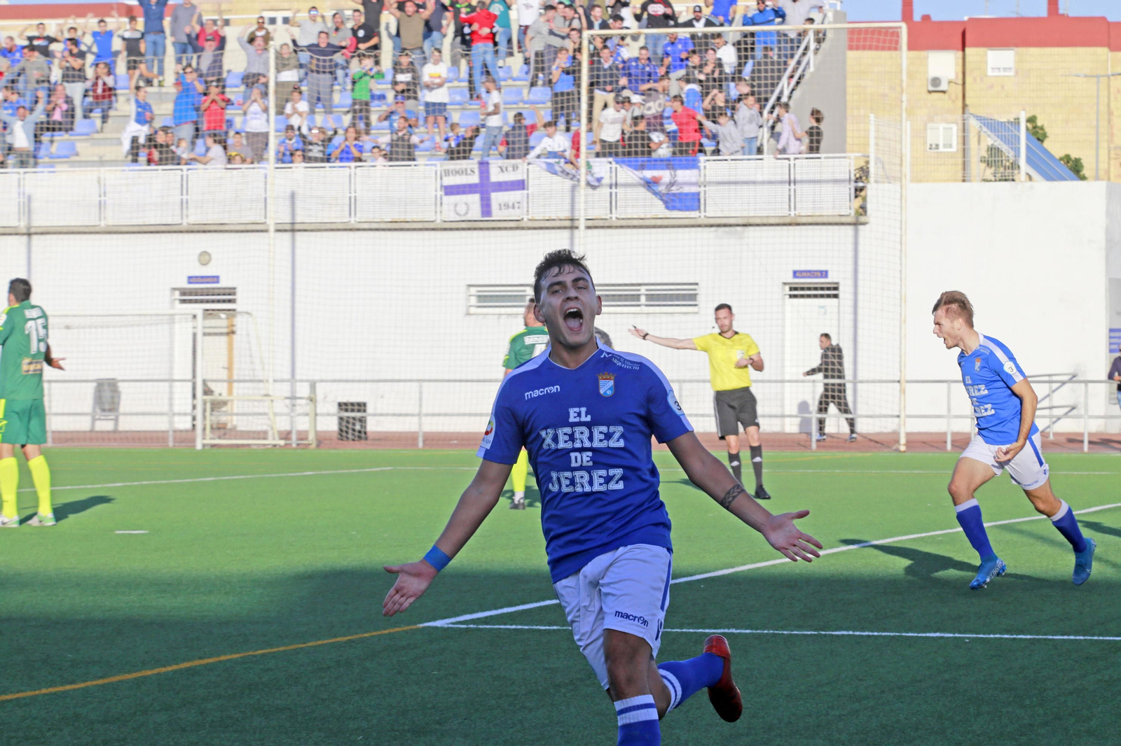 Edu Brenes, que volvió a ser titular, anotó el primer tanto del partido.