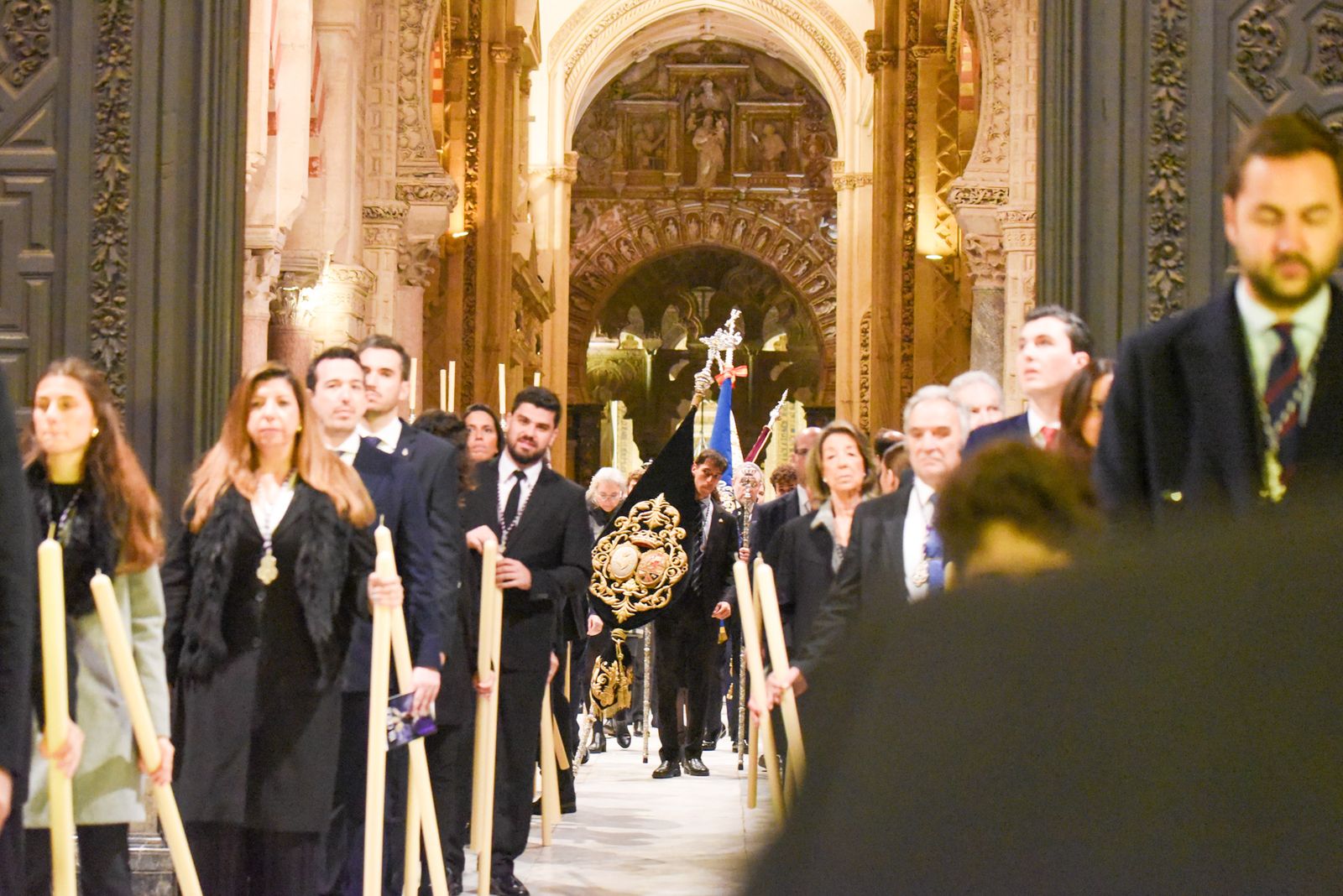El Vía Crucis de las Cofradía con el Señor de la Sangre, en imágenes