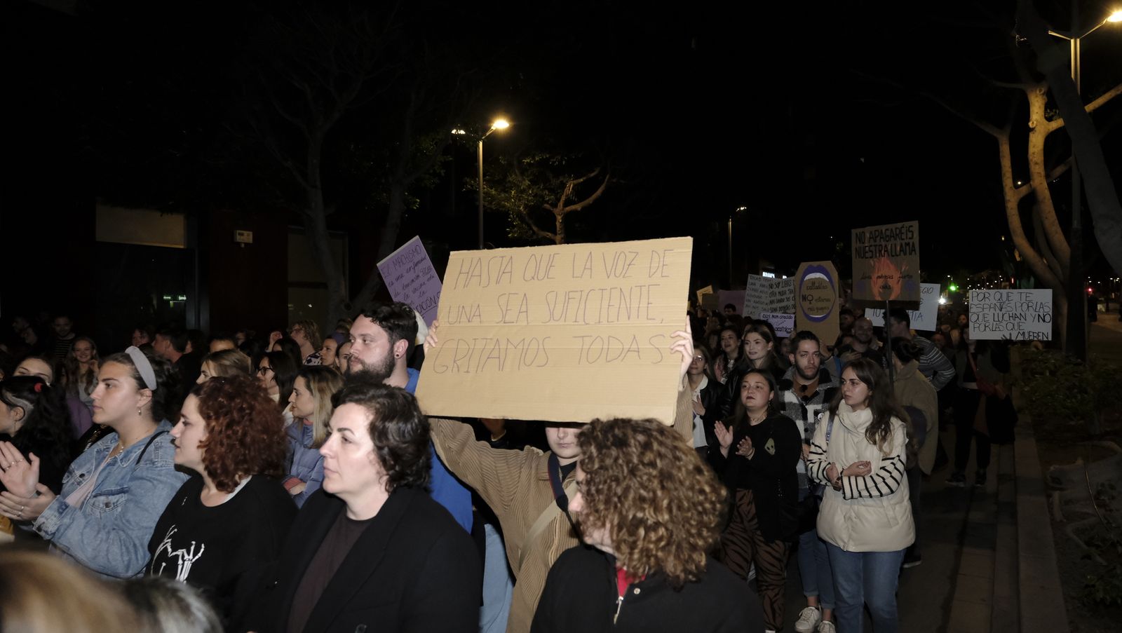 Imágenes de las manifestaciones por el Día de la Mujer en Almería