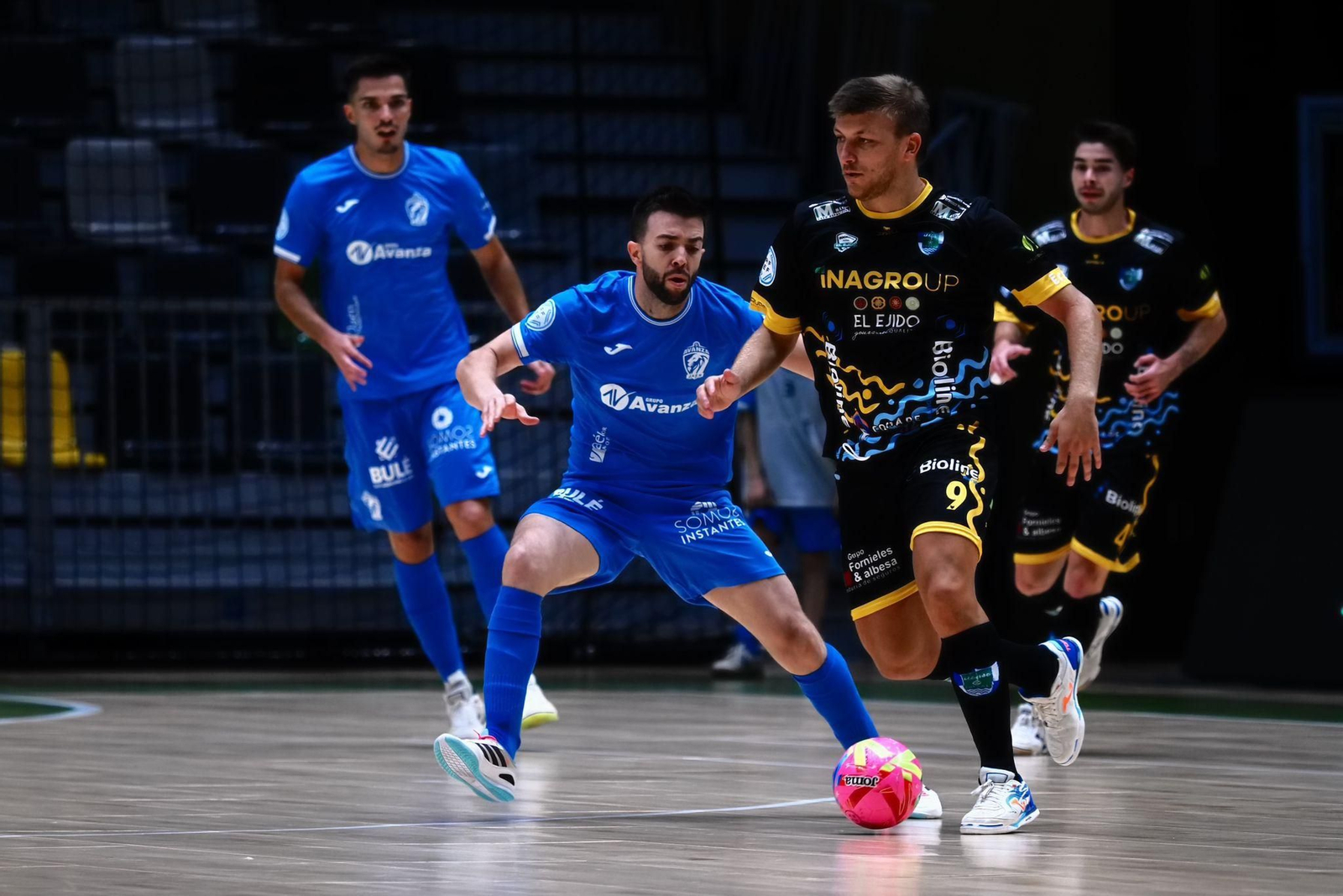 Cristian Rubio, en su regreso al Olivo Arena, ante Ureña.