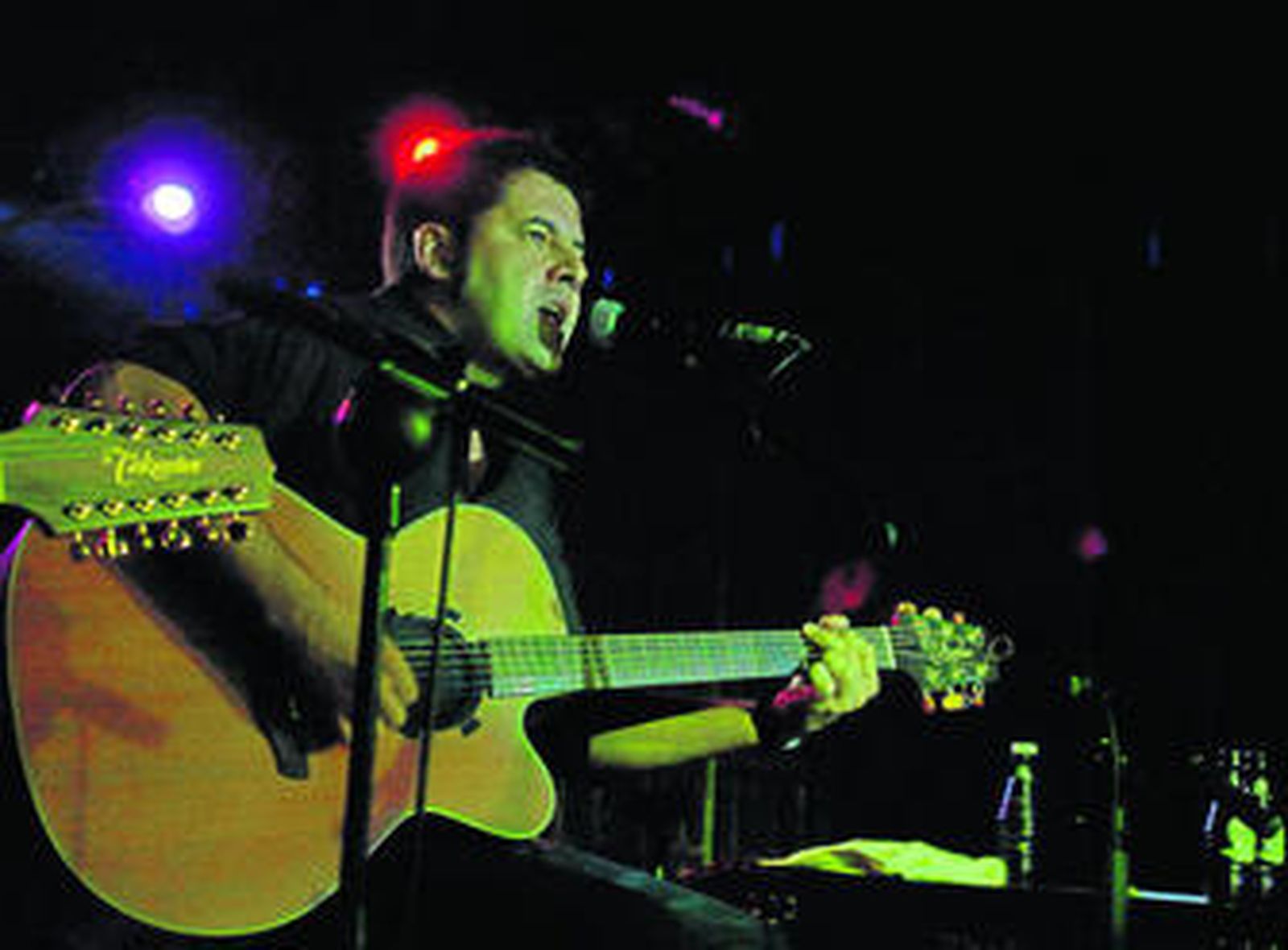 José Ignacio Lapido, ayer, durante su actuación.