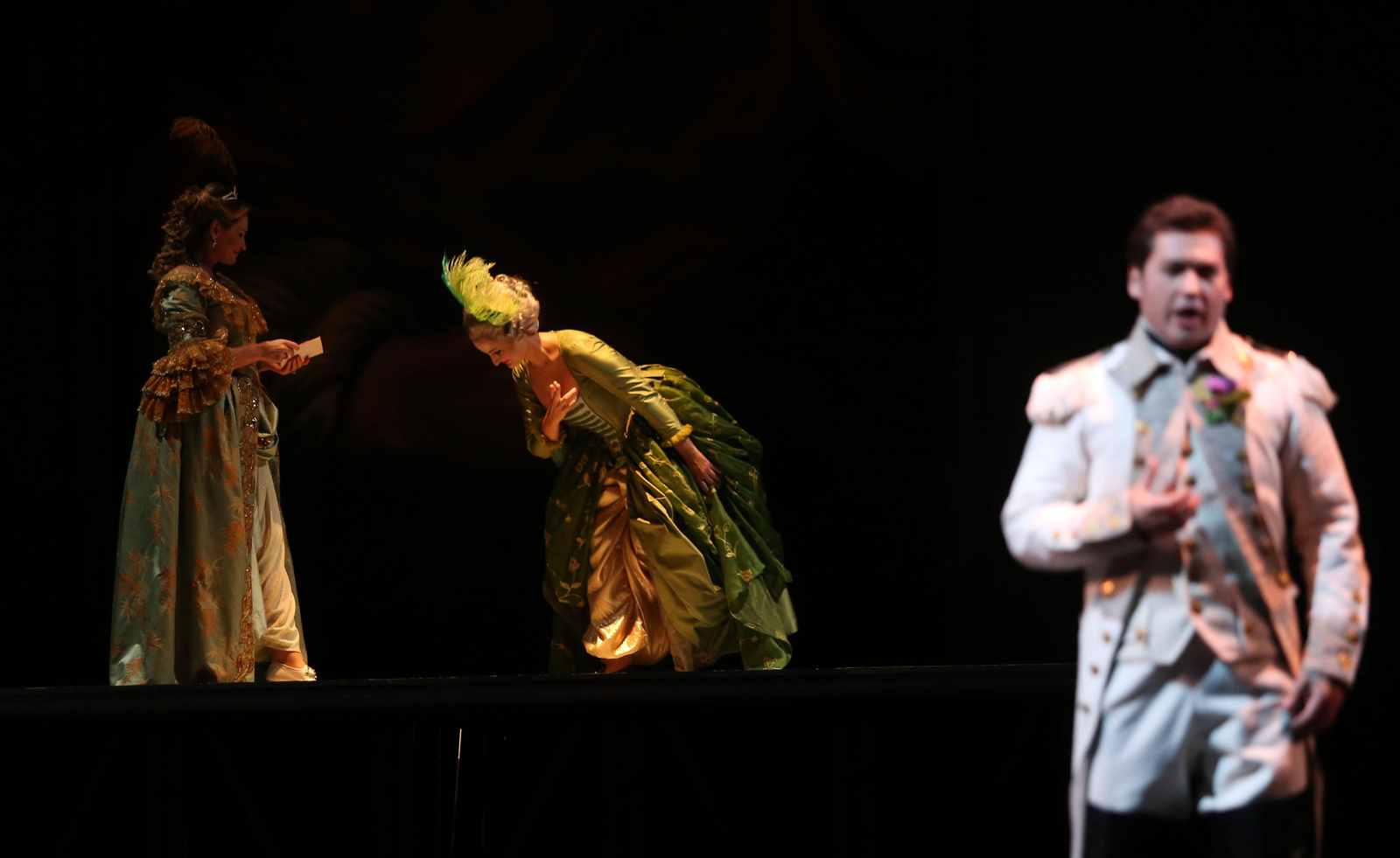 Las imágenes de 'Adriana Lecouvreur' en el Maestranza