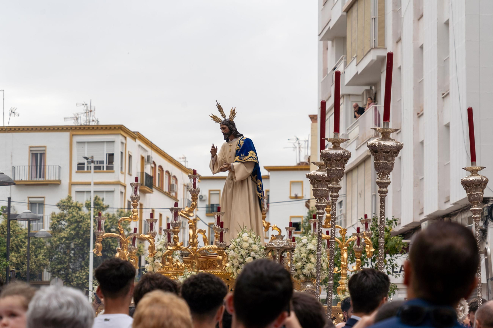 Imágenes del traslado del Cristo del Amor a la Concepción