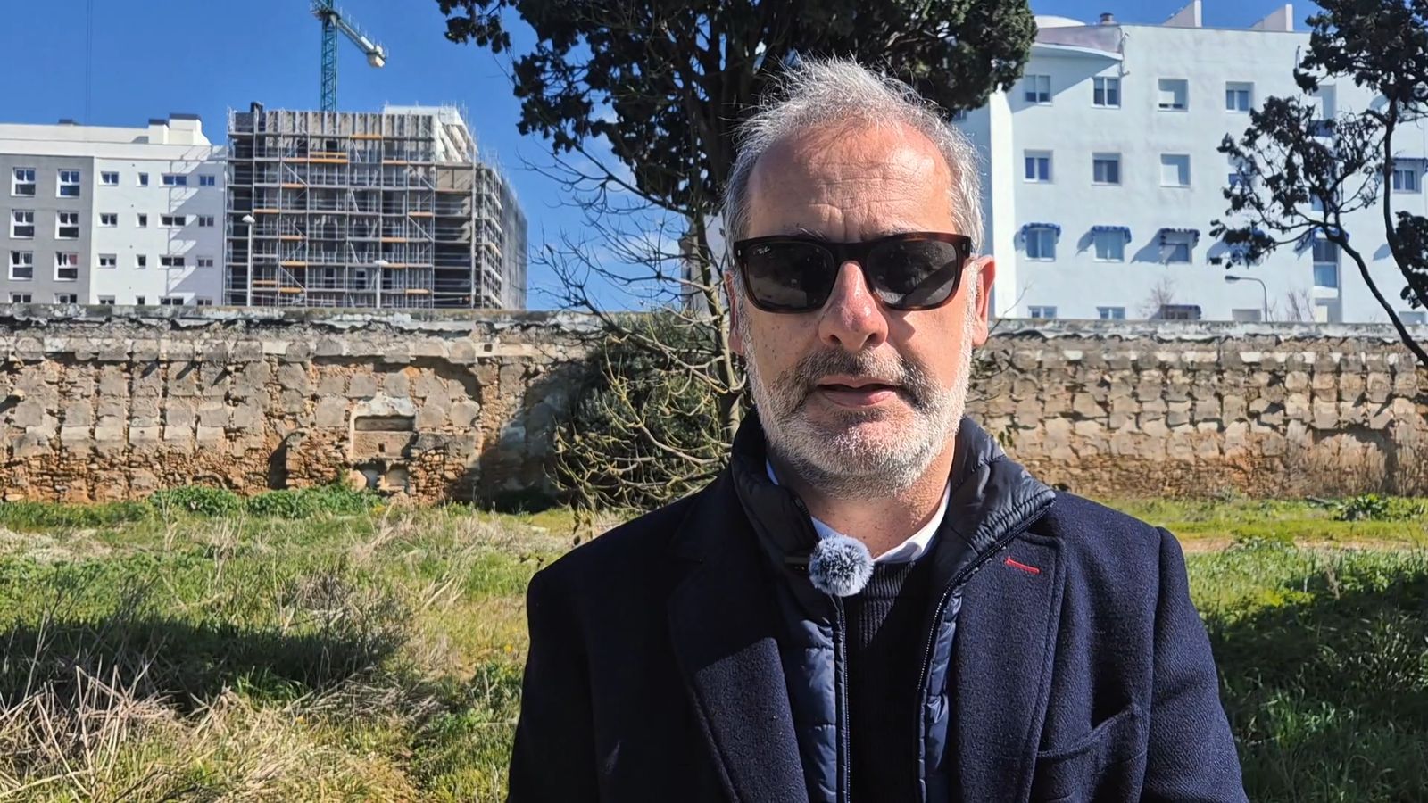 El antiguo cementerio de Cádiz avanza hacia su conversión en zona lúdica