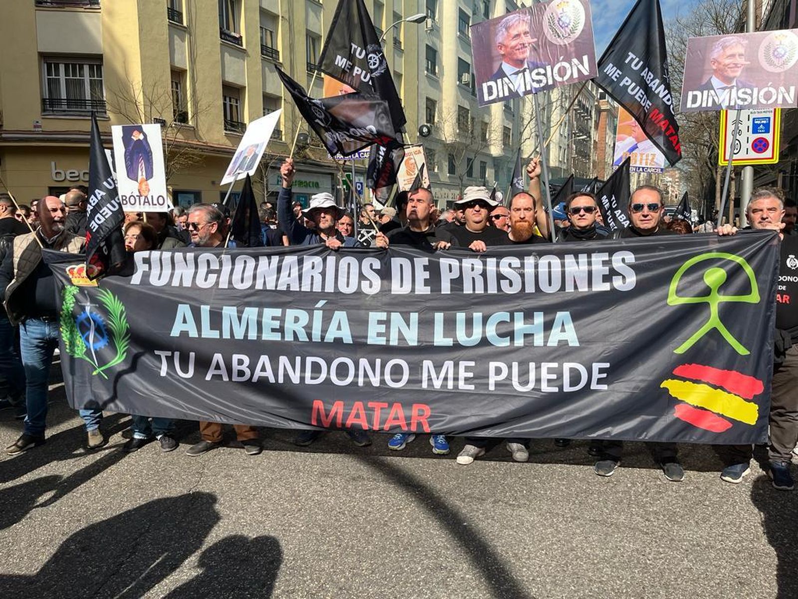 Funcionarios de prisiones de Almería en la manifestación de Madrid.