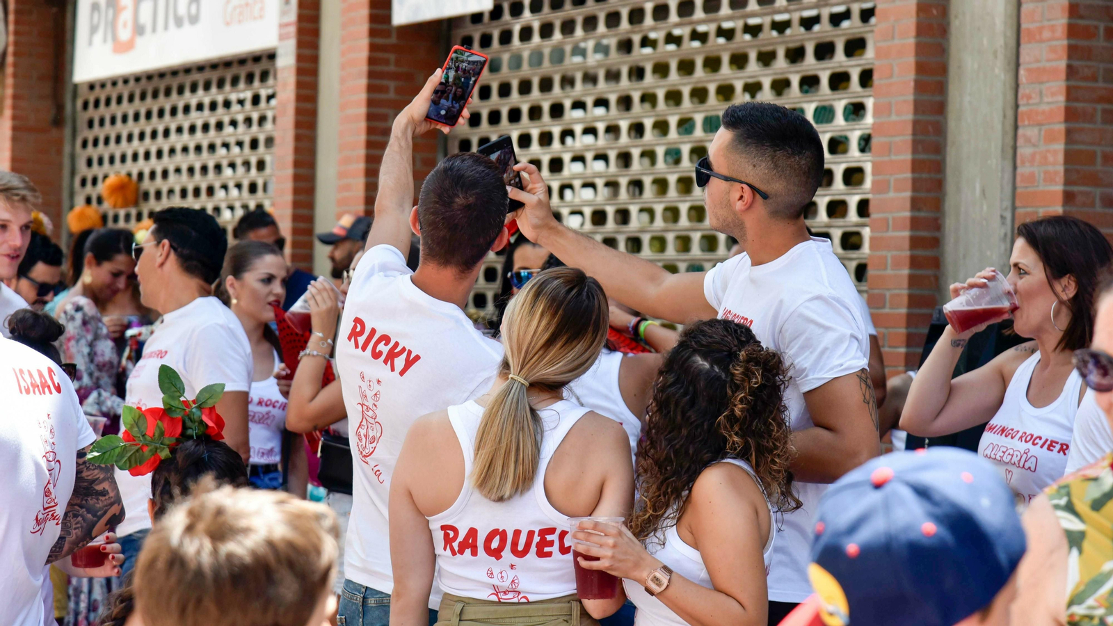 Domingo rociero de  la Linea de la Concepción en imagenes