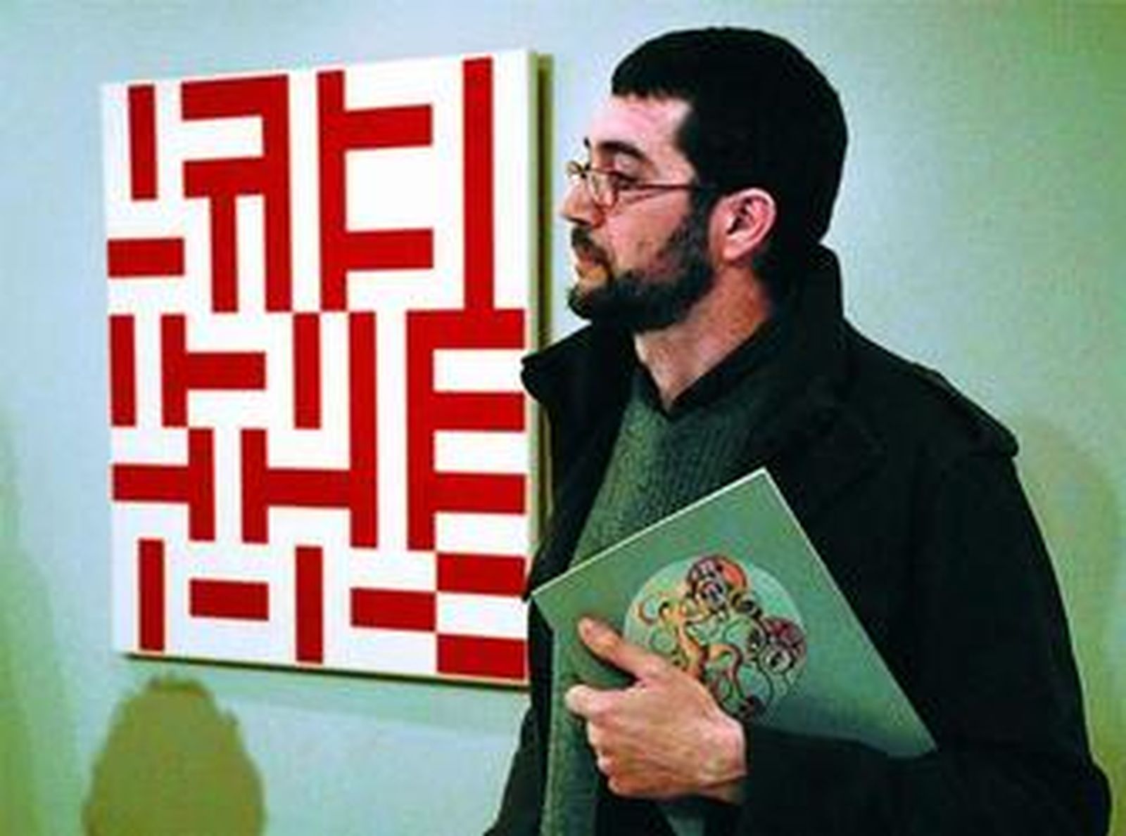 Enrique Quevedo, durante la inauguración de la exposición.