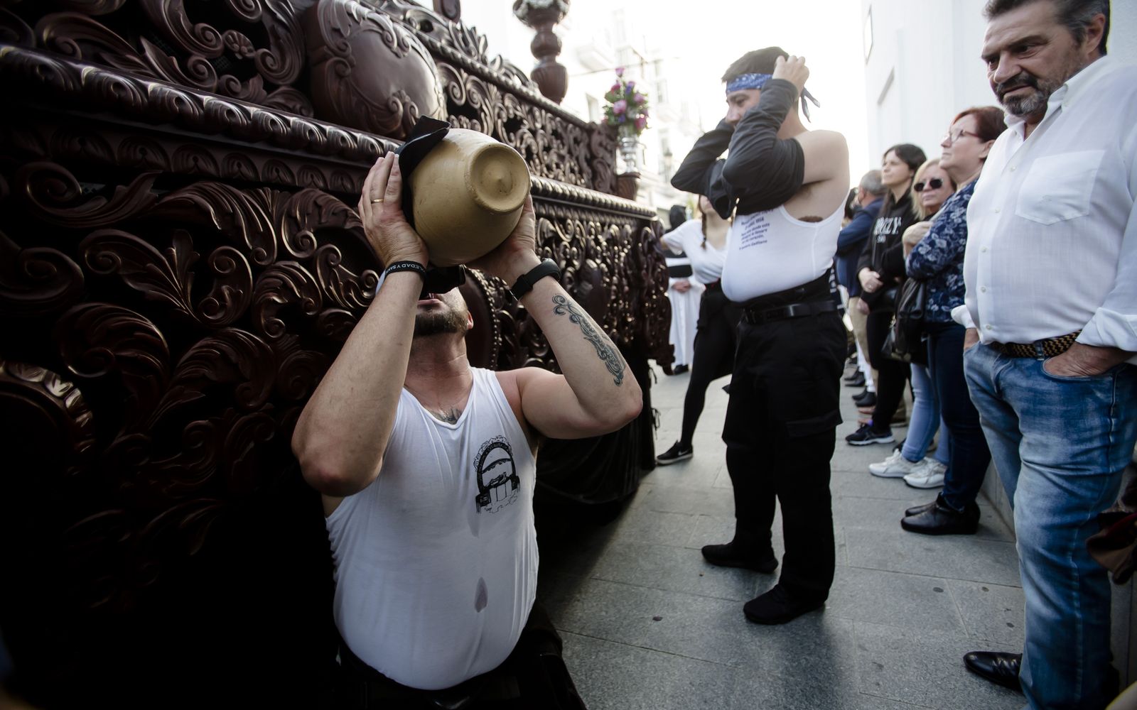 Las imágenes de la cofradía de la soledad en la Semana Santa de Chiclana 2022