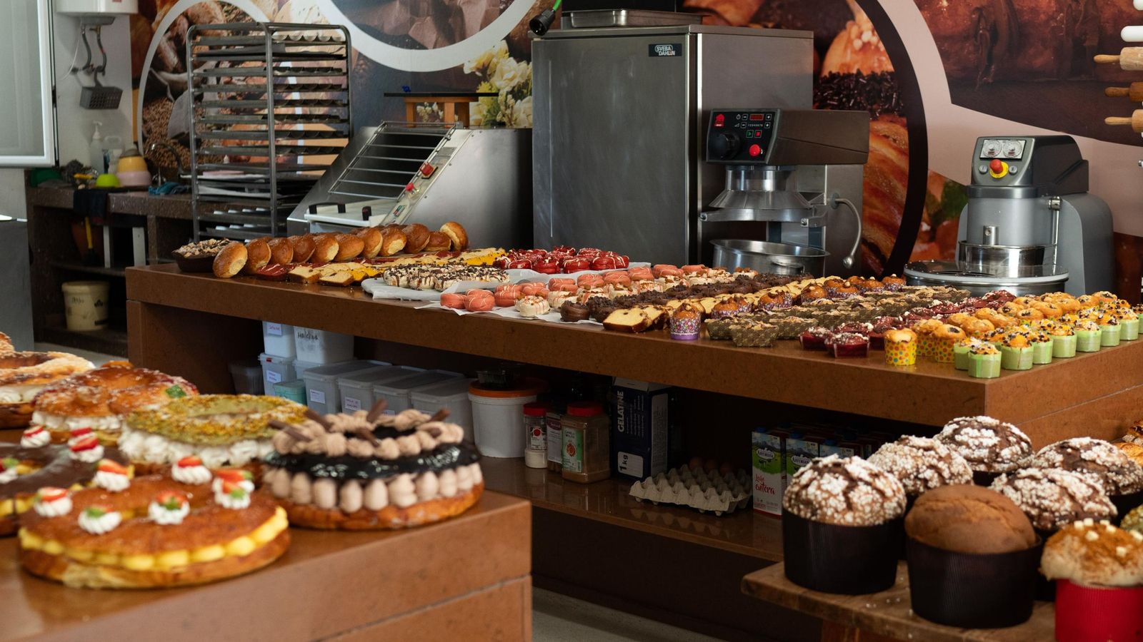Demostración de pastelería en la Escuela de Hostelería