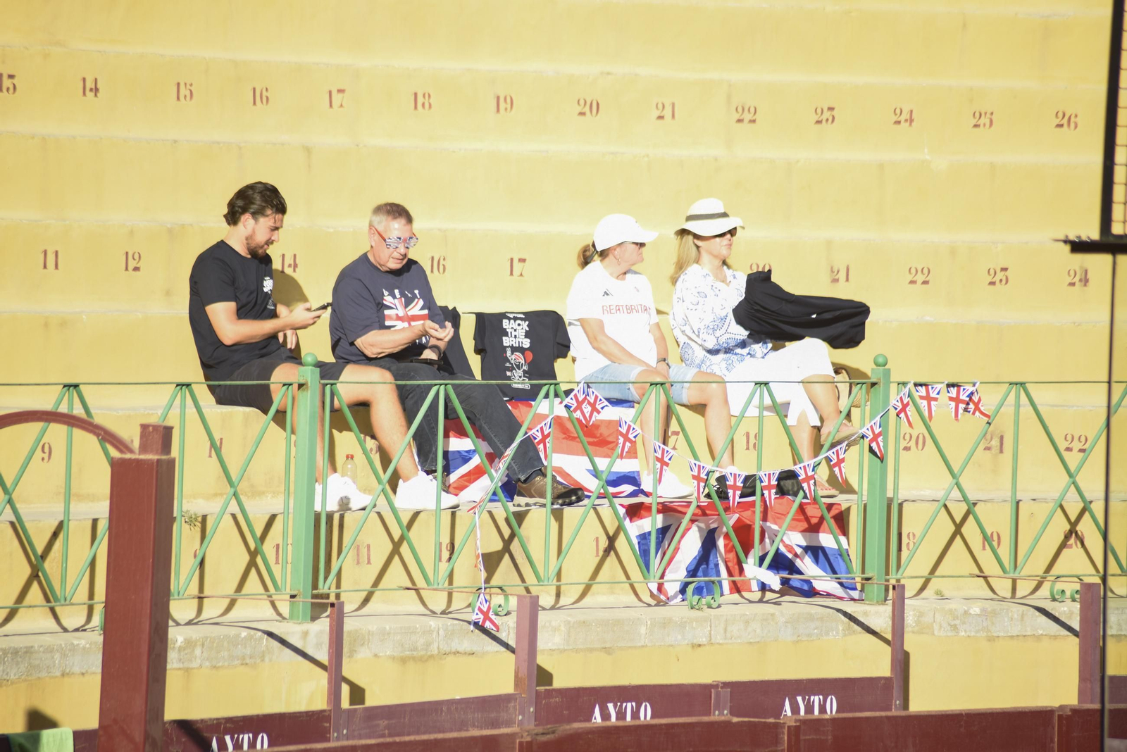 Fotos de la primera jornada del FIP Euro Pádel Cup de La Línea