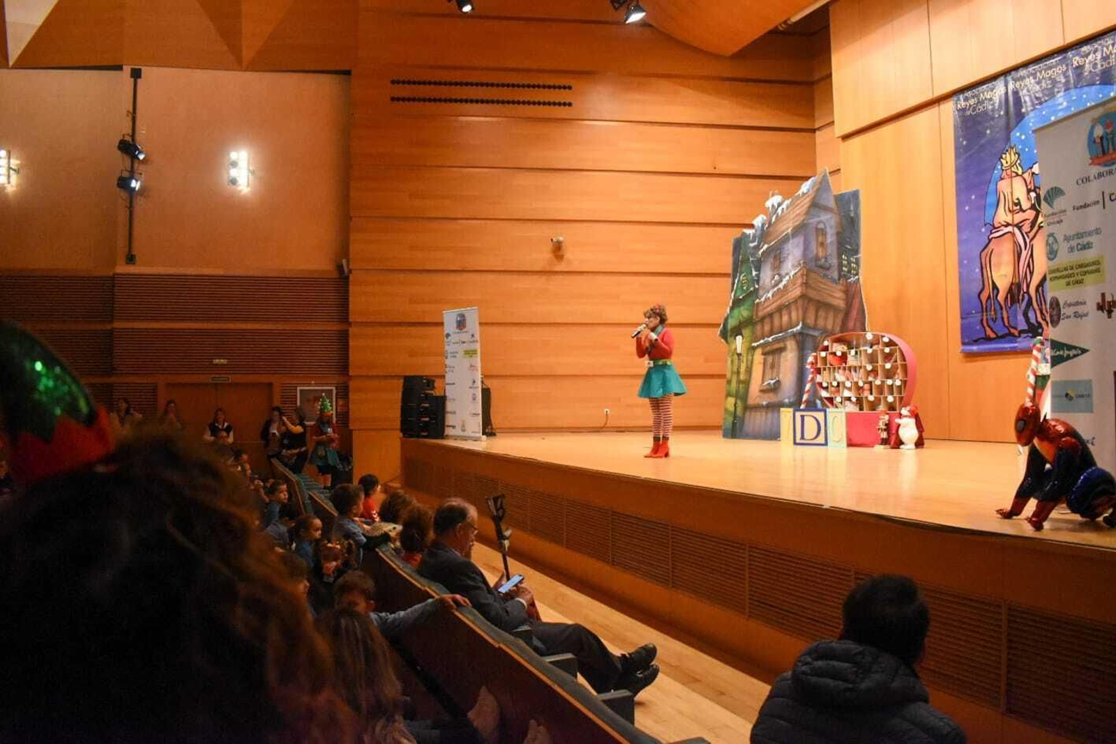 Imágenes de la Gala de la Ilusión de los Reyes Magos de Cádiz