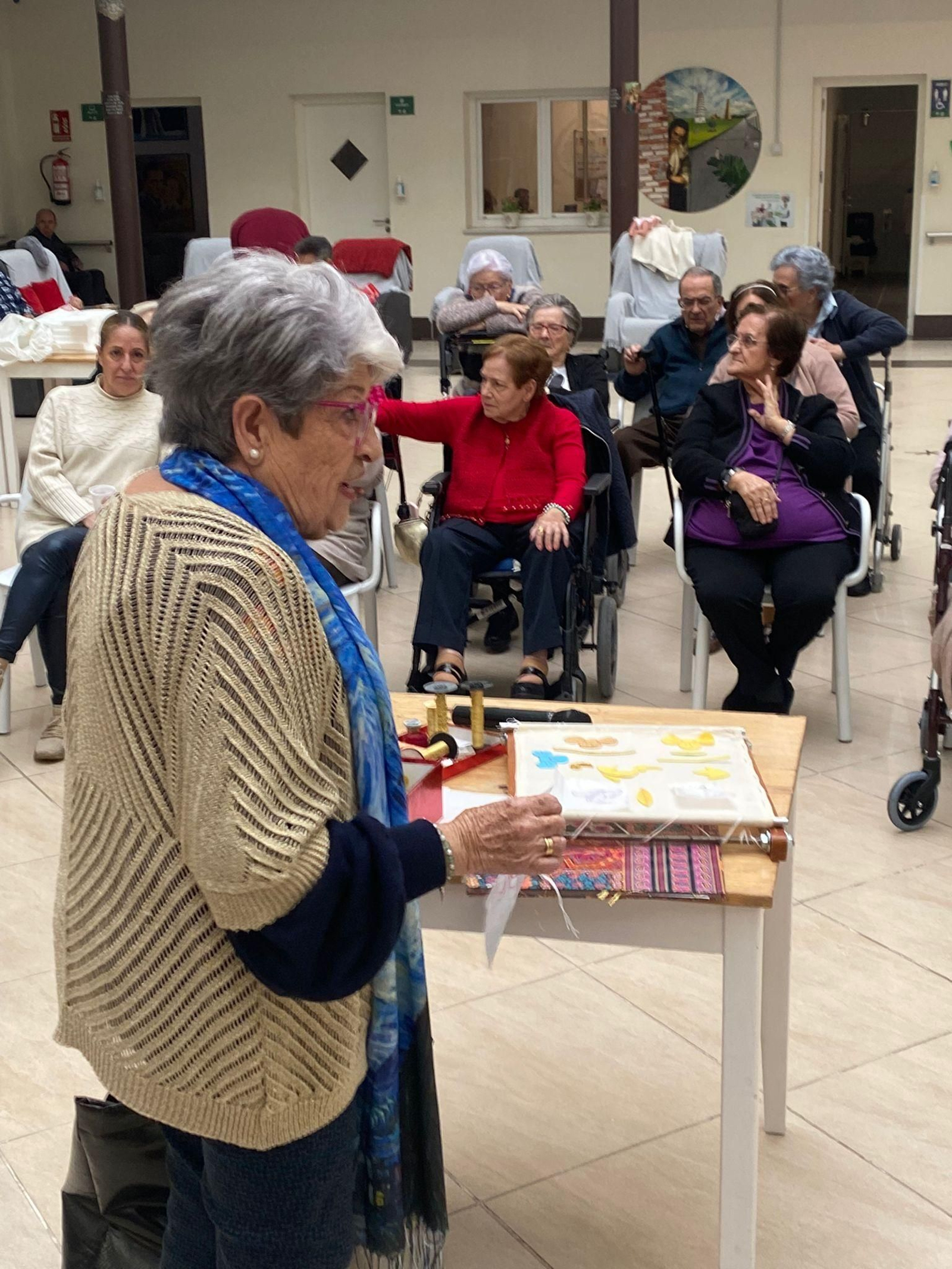 Fotos de las actividades de Cuaresma en el centro de mayores de Asansull de La Línea