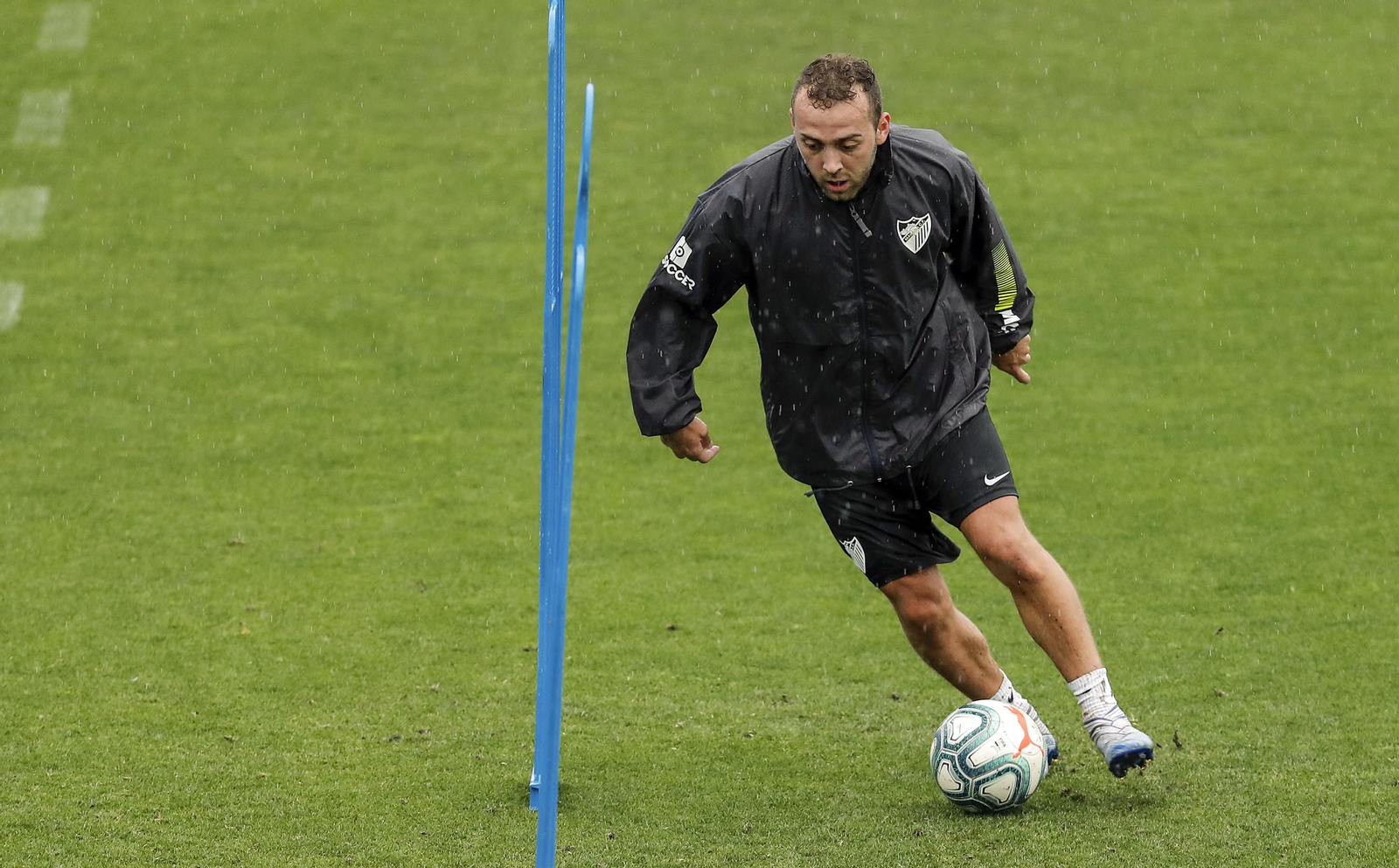Agua de mayo en La Rosaleda