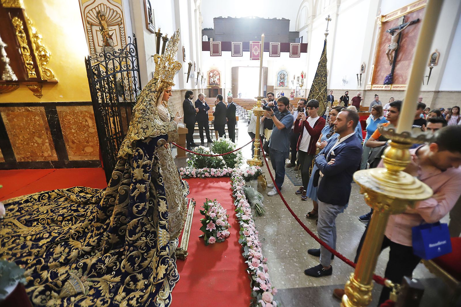 La Virgen de La Victoria regresa a la Parroquia del Sagrado Corazón de Jesús