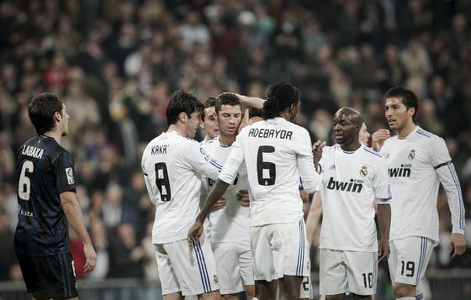 El Real Madrid recupera su mejor versión y vence a la Real Sociedad.

Foto: AFP/ Reuters/ EFE