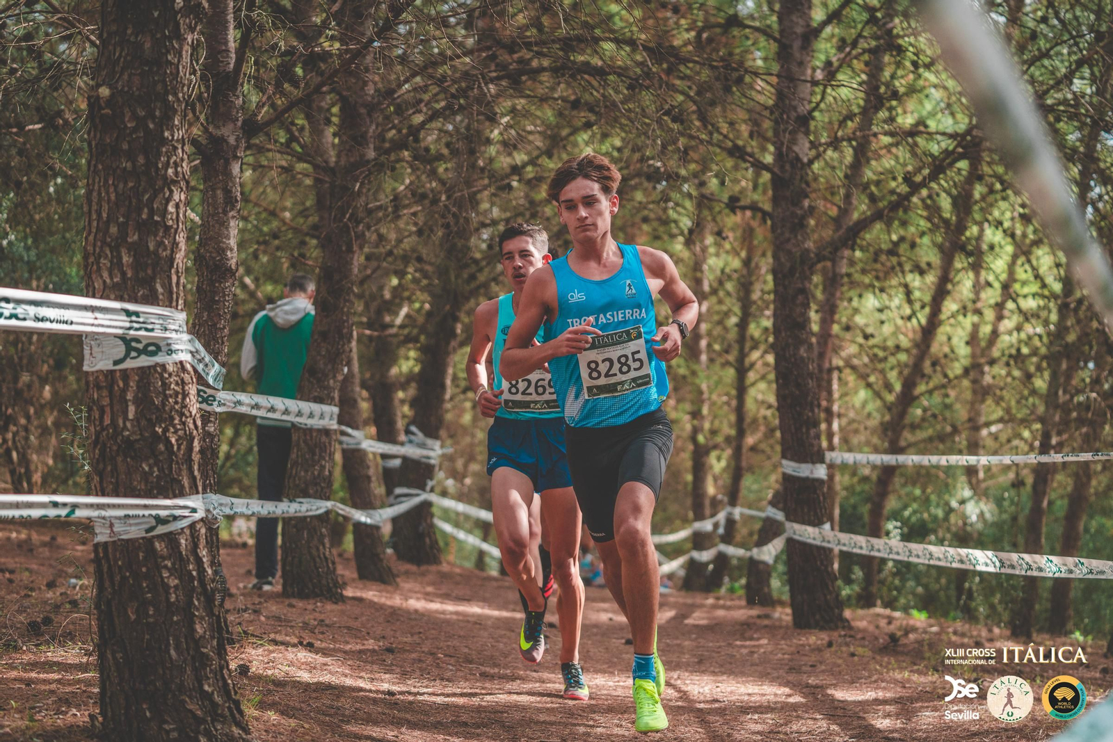 Búscate en las fotos del Cross de Itálica 2025 | 4