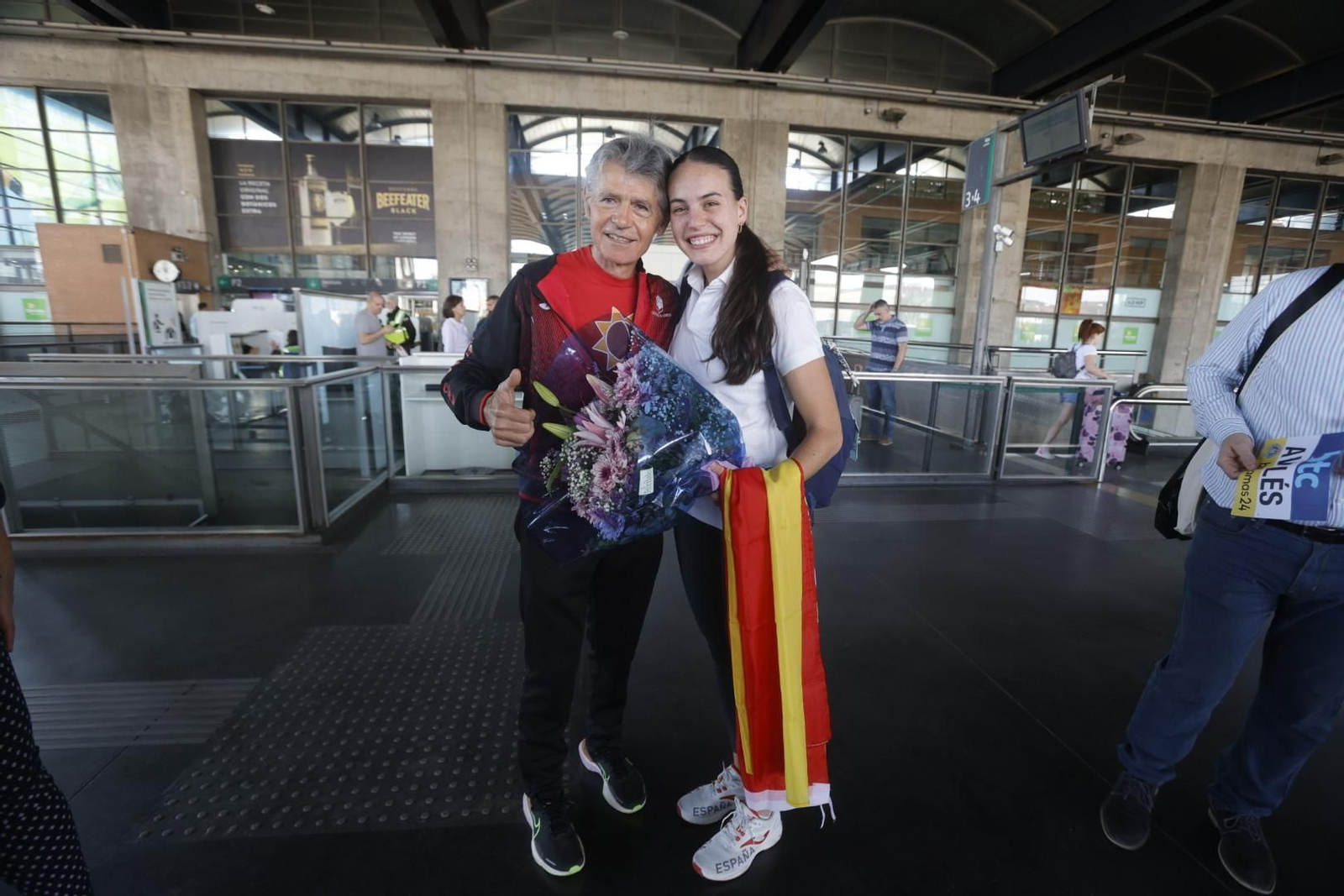 Las mejores fotos de la llegada de Carmen Avilés a Córdoba tras el pase a los Juegos Olímpicos de París