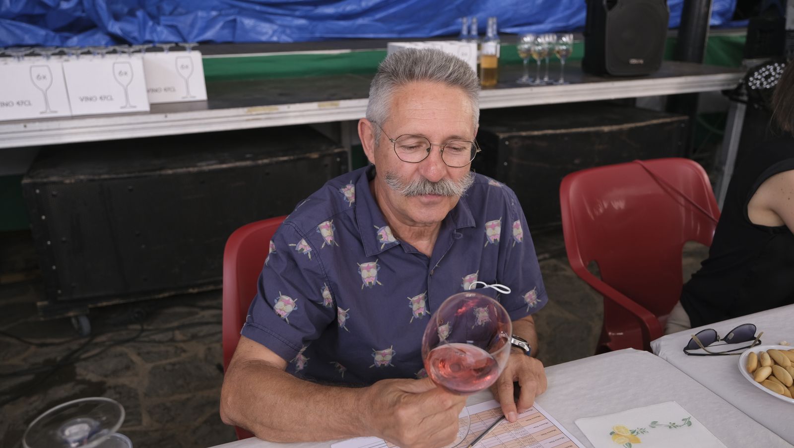 Imágenes del concurso de cata de vinos de las Fiestas de Abrucena 2022