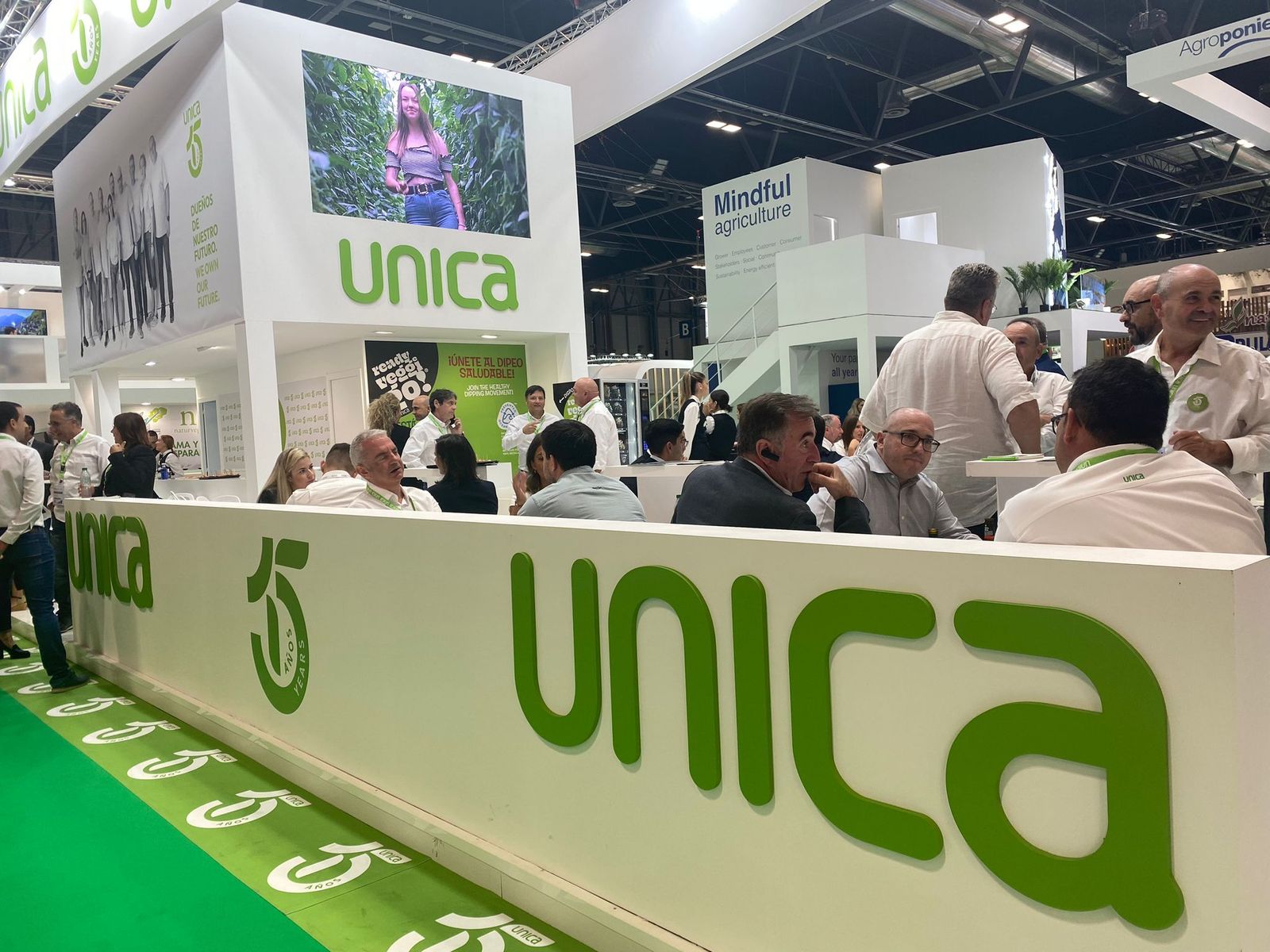 Snacks listos para consumir, untables  o bastones de vegetales, las innovaciones de la cooperativa granadina El Grupo en Fruit Attraction