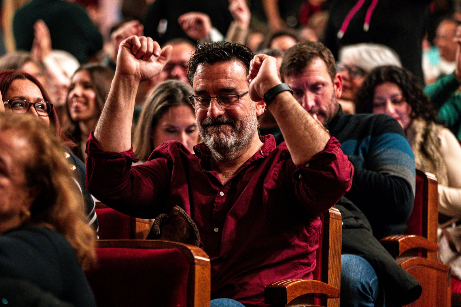 Búscate entre las mejores imágenes de la segunda sesión de cuartos de final del COAC 2026