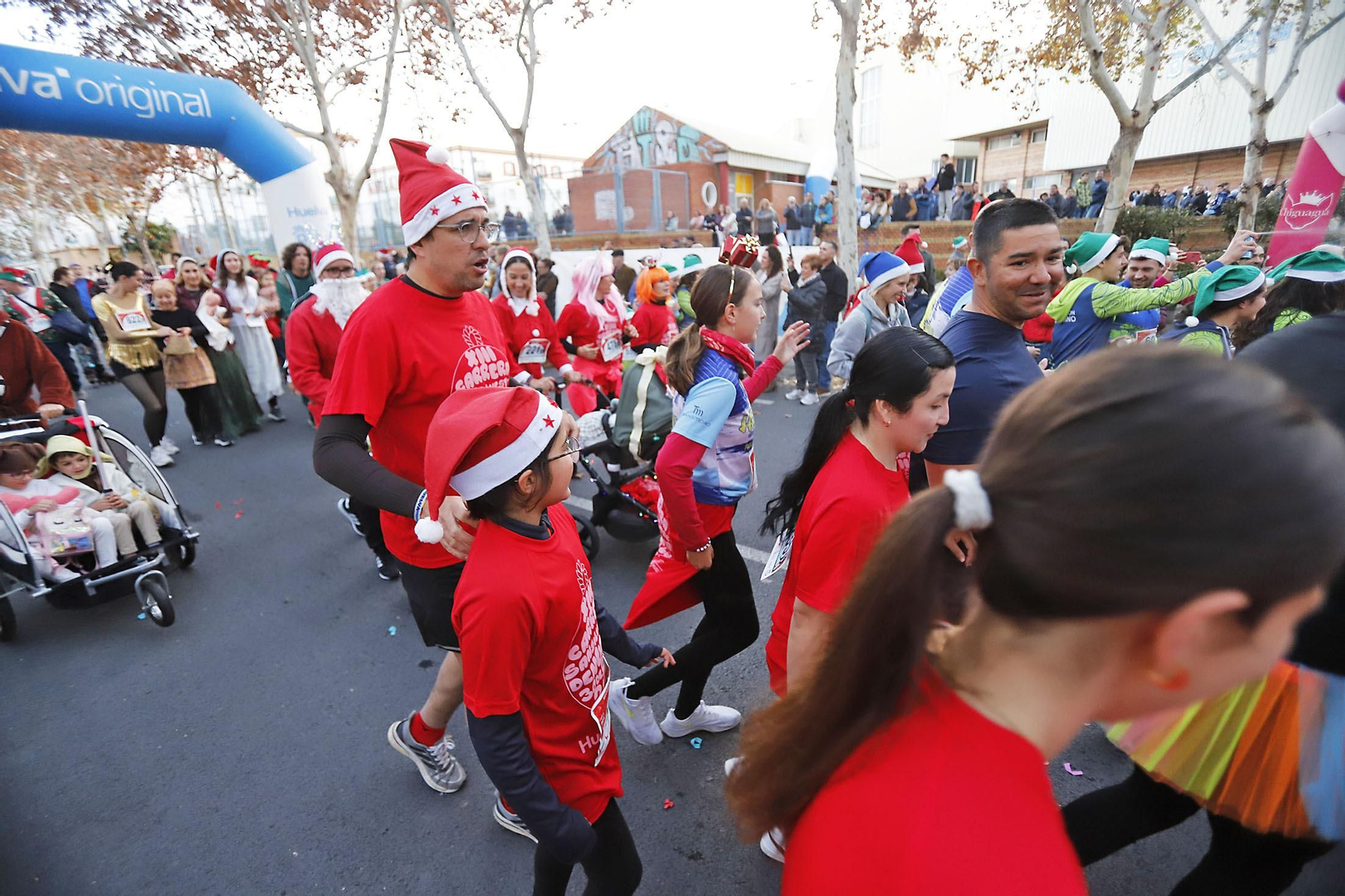 Imágenes de la XIII carrera de San Silvestre en Huelva