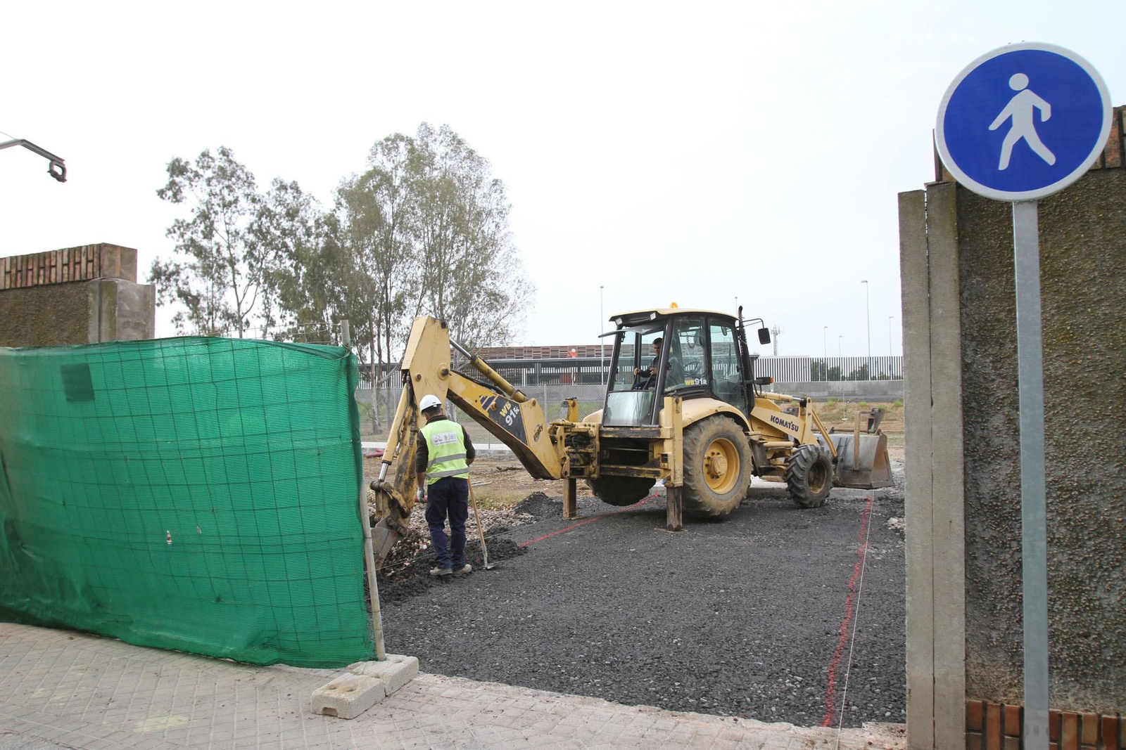 Los últimos preparativos de la estación de tren, en imágenes