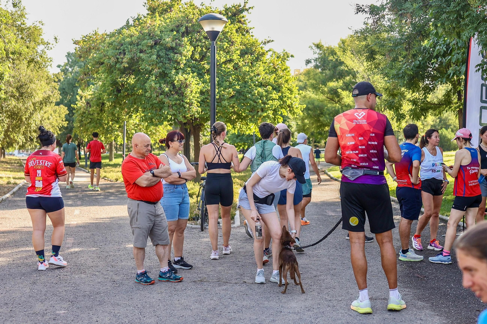 Encuéntrate corriendo por Granada junto al influencer Pitufollow y su 'Proyecto 50-50-50'