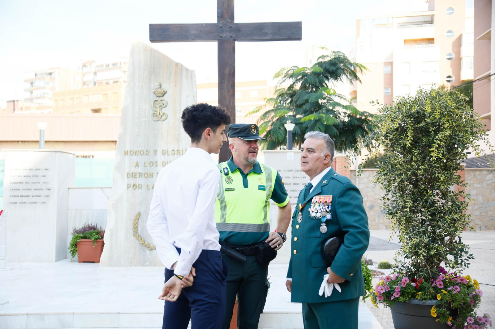 Los actos de la Guardia Civil en honor a la Virgen del Pilar, en imágenes