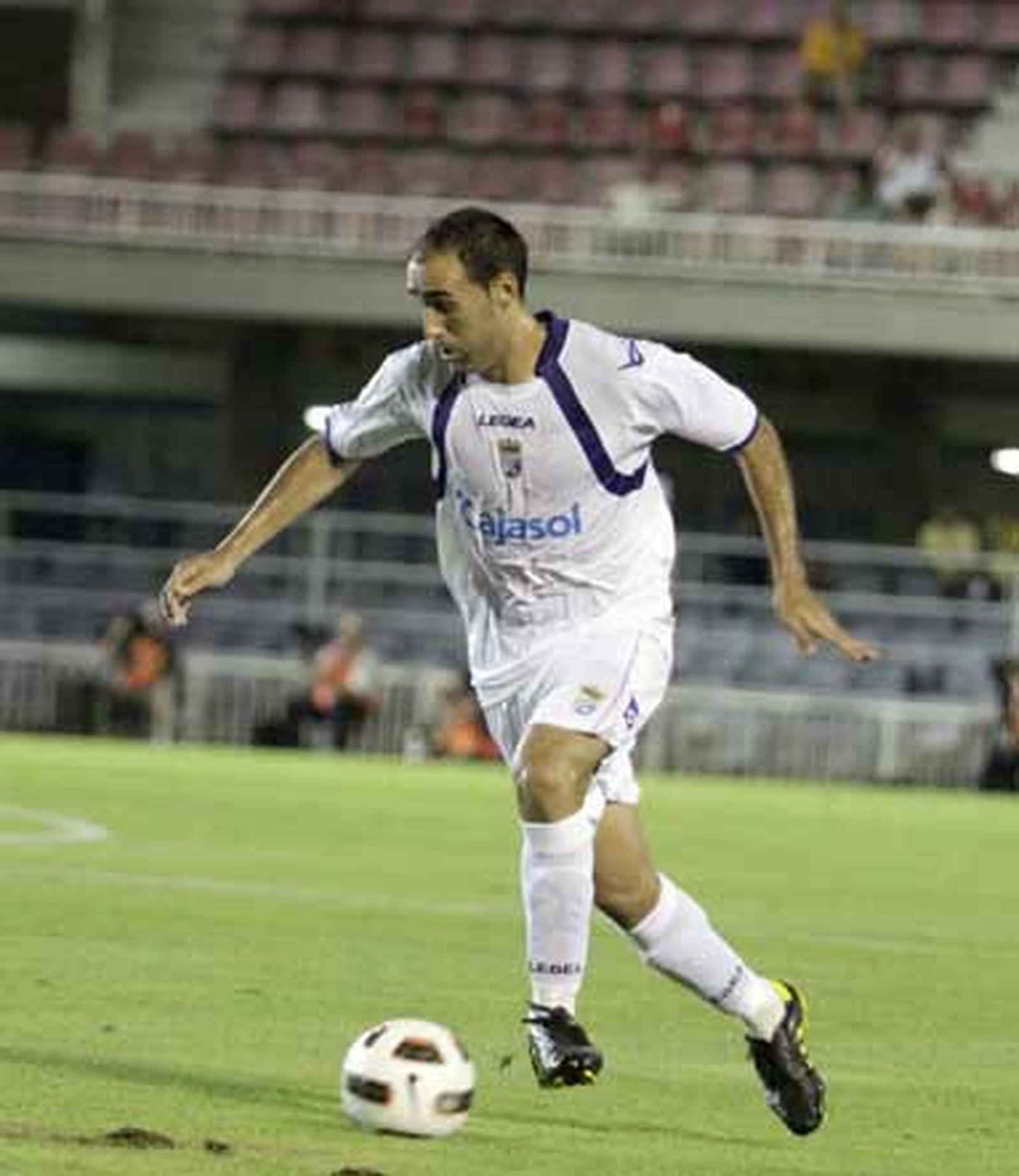 El Deportivo encadena su segunda derrota liguera sin dar excesivos síntomas de mejoría en su juego

Foto: LOF