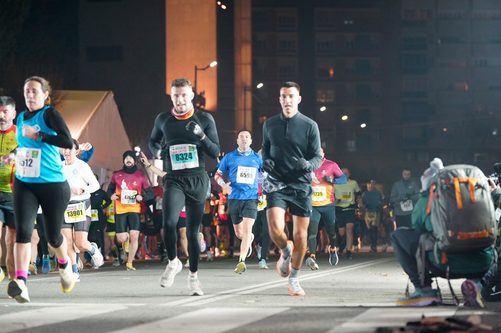 En imágenes: búscate en tu llegada a meta de la Carrera de San Antón 2026 (14)